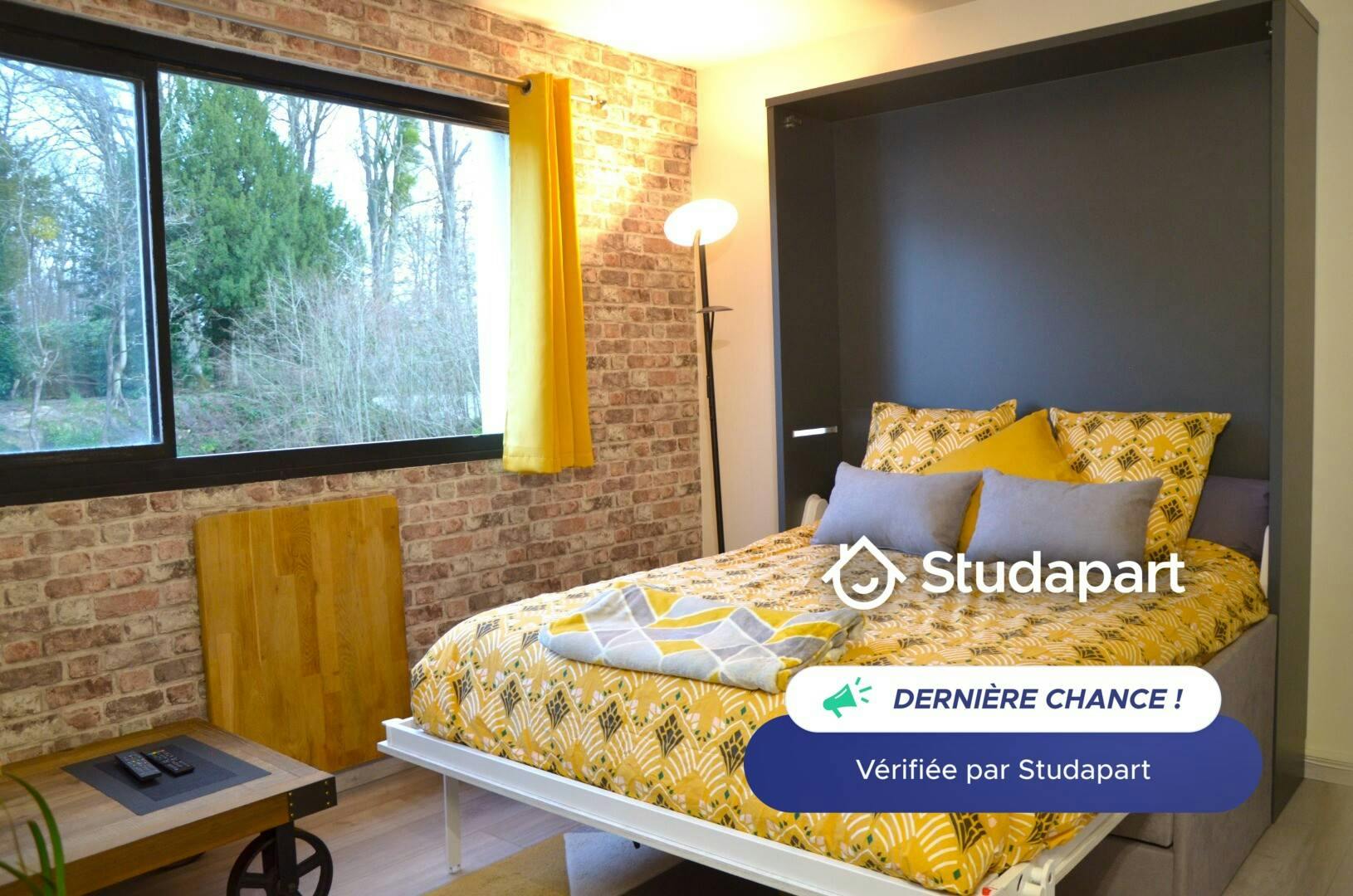 Apartamento para alugar por € 850 por mês em Rambouillet, Rue Raymond Patenotre