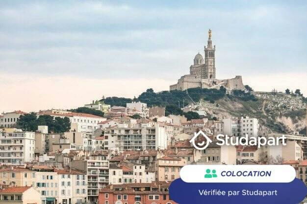 Pièce à Marseille