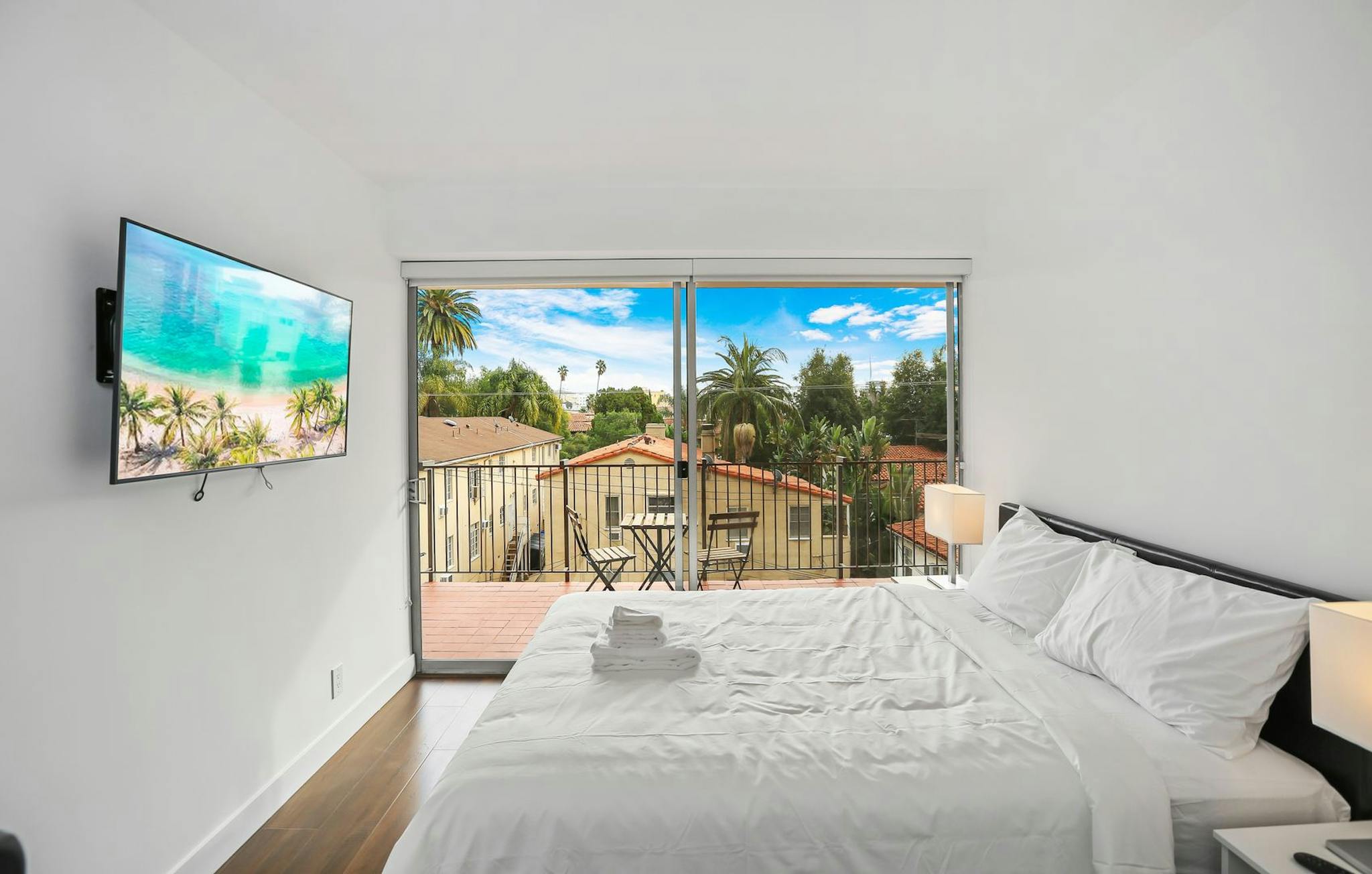 Whitley Ave, Los Angeles, CA preview