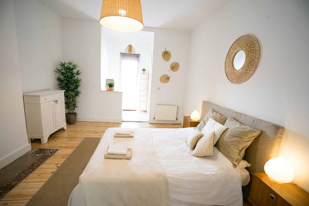 Apartment for rent for €1,000 per month in Schaerbeek, Avenue Voltaire