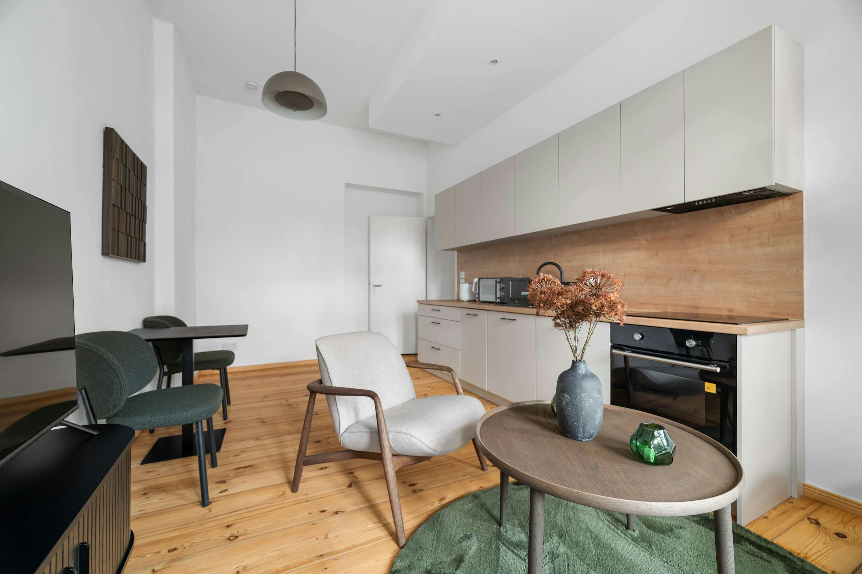 Apartment for rent for €1,623 per month in Berlin, Forster Straße