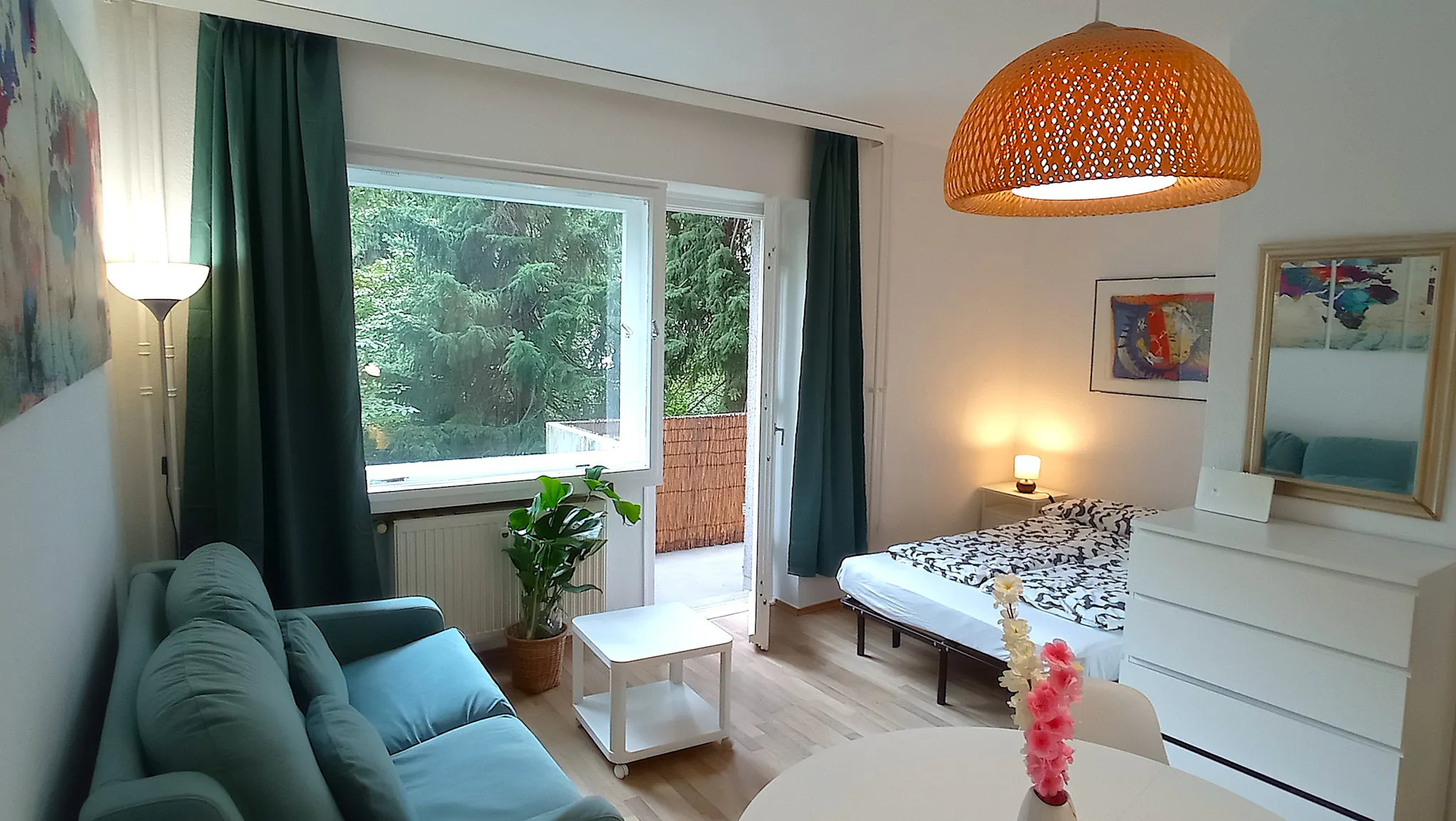 Holsteinische Straße, Berlin preview