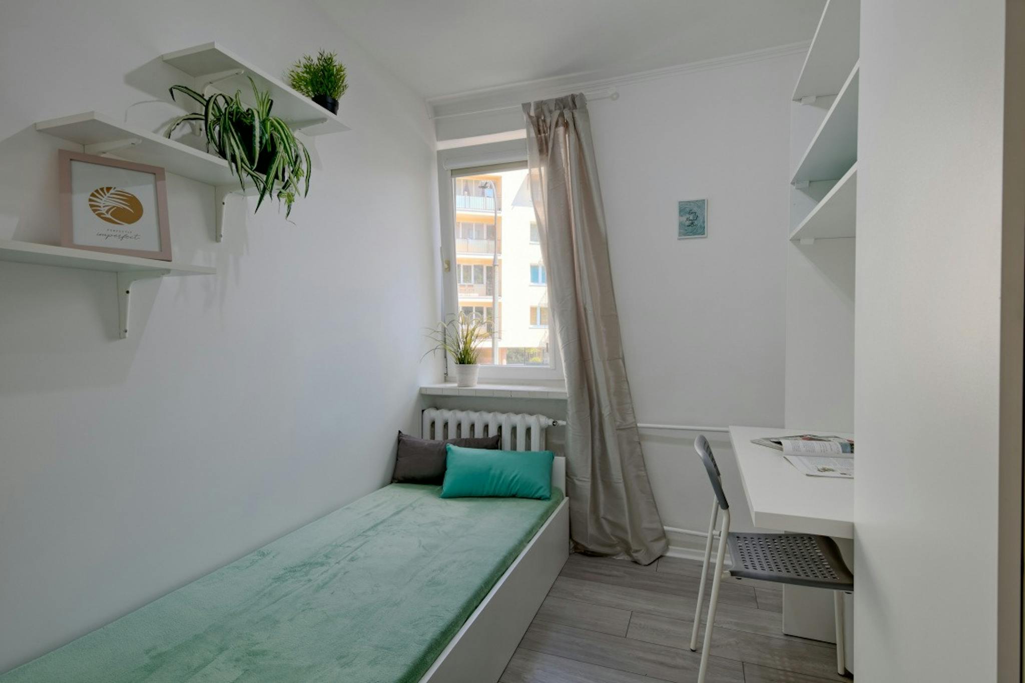 Solec, Warsaw preview