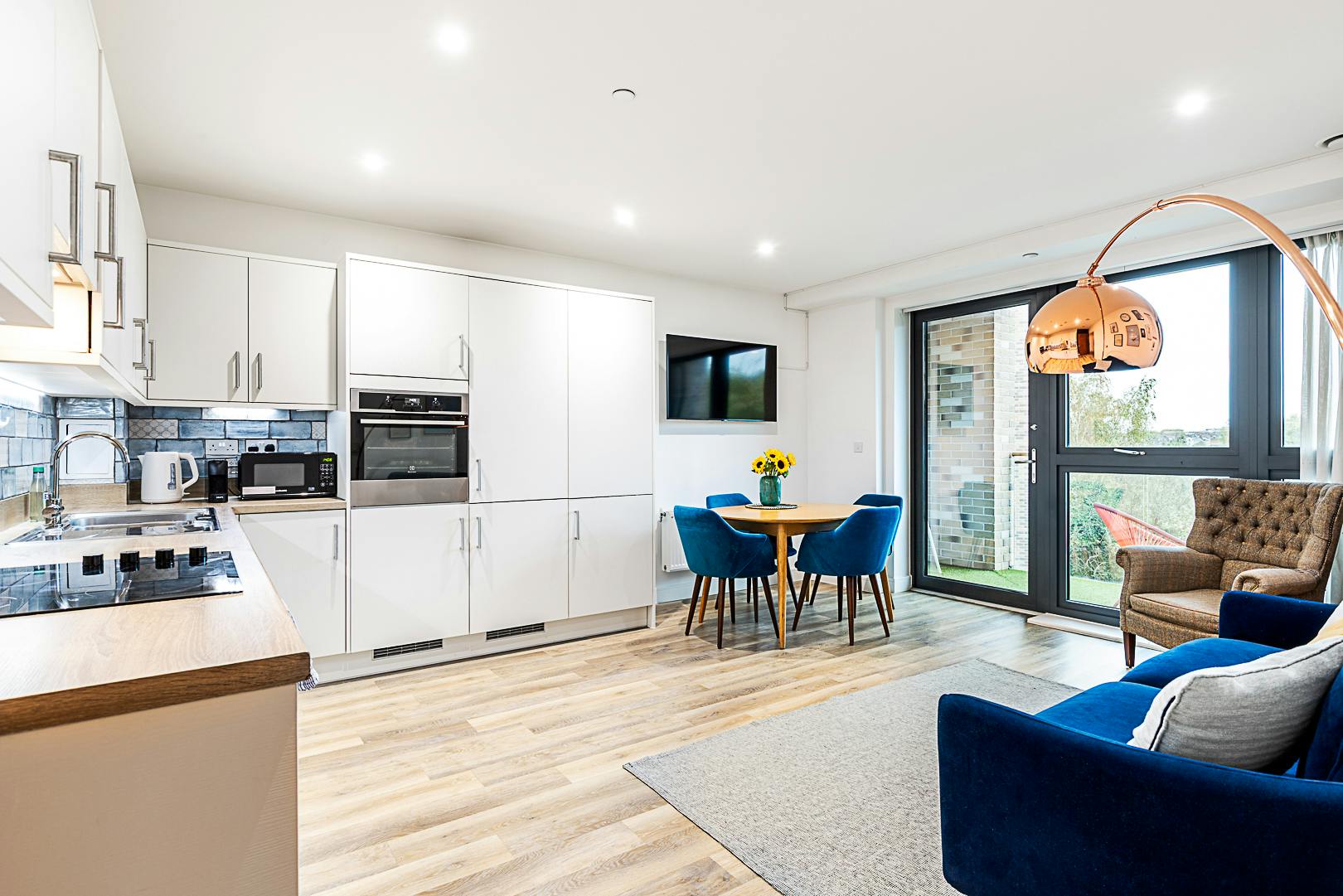 Квартира за оренду для 4 200 GBP на місяць у London, Osiers Road