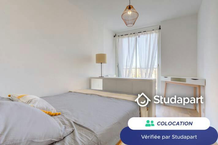 Private room for rent on Rue Madon, Marseille - Plus