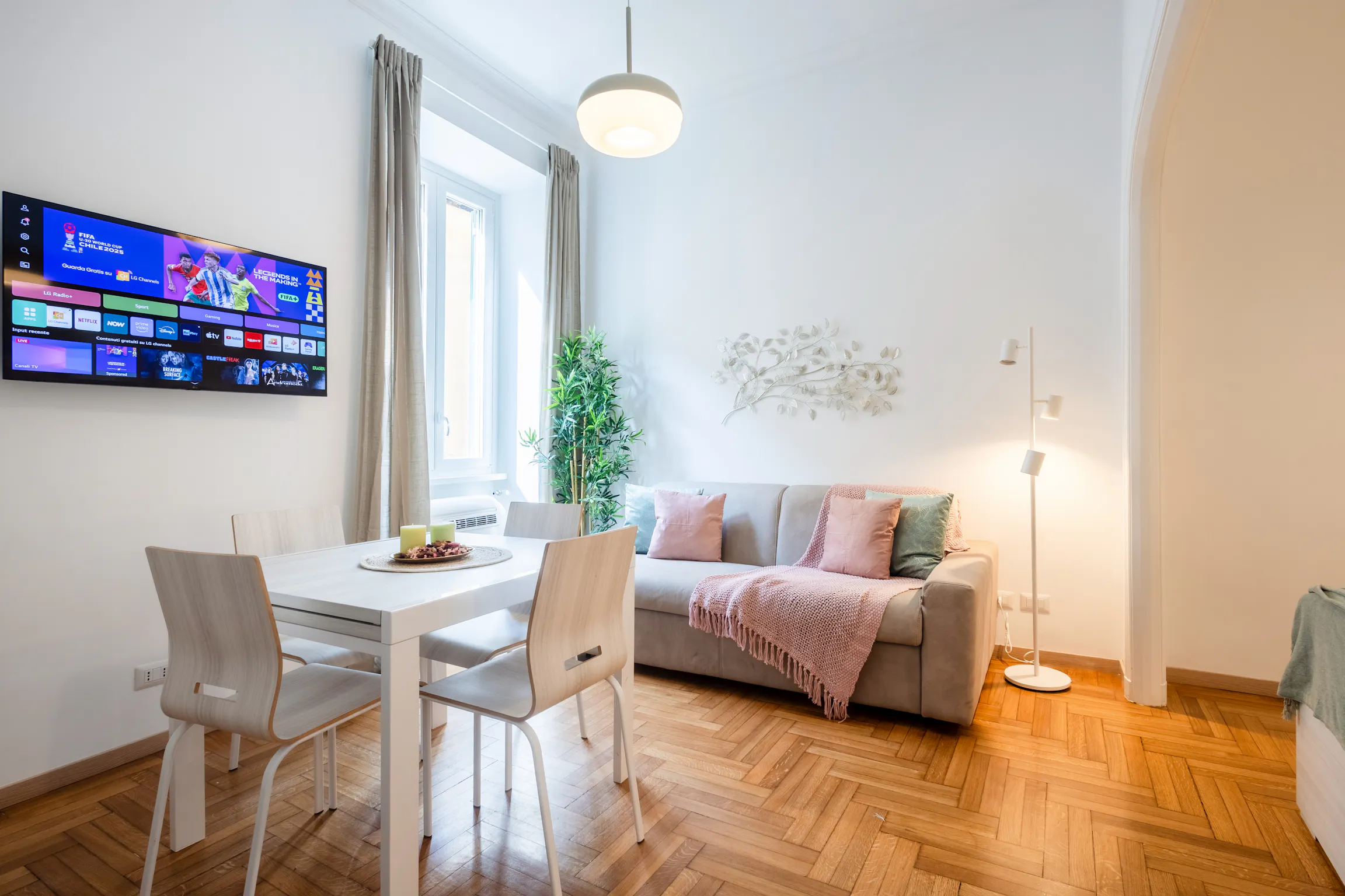 1-Bedroom Apartment in Via del Moro, Rome (1663577) ROOM 1