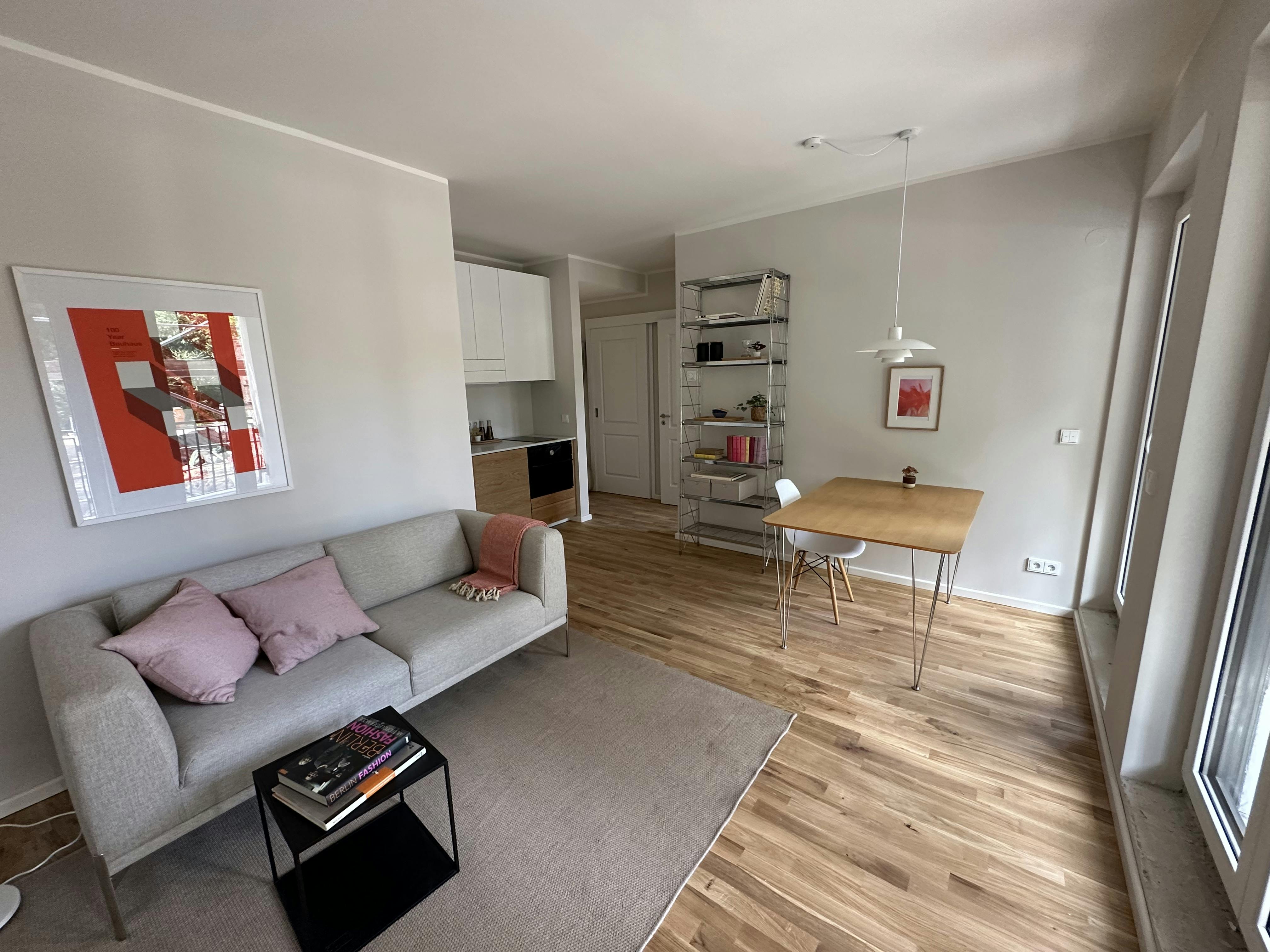 Studio à louer pour 1 450 €/mois à Potsdam, Geschwister-Scholl-Straße