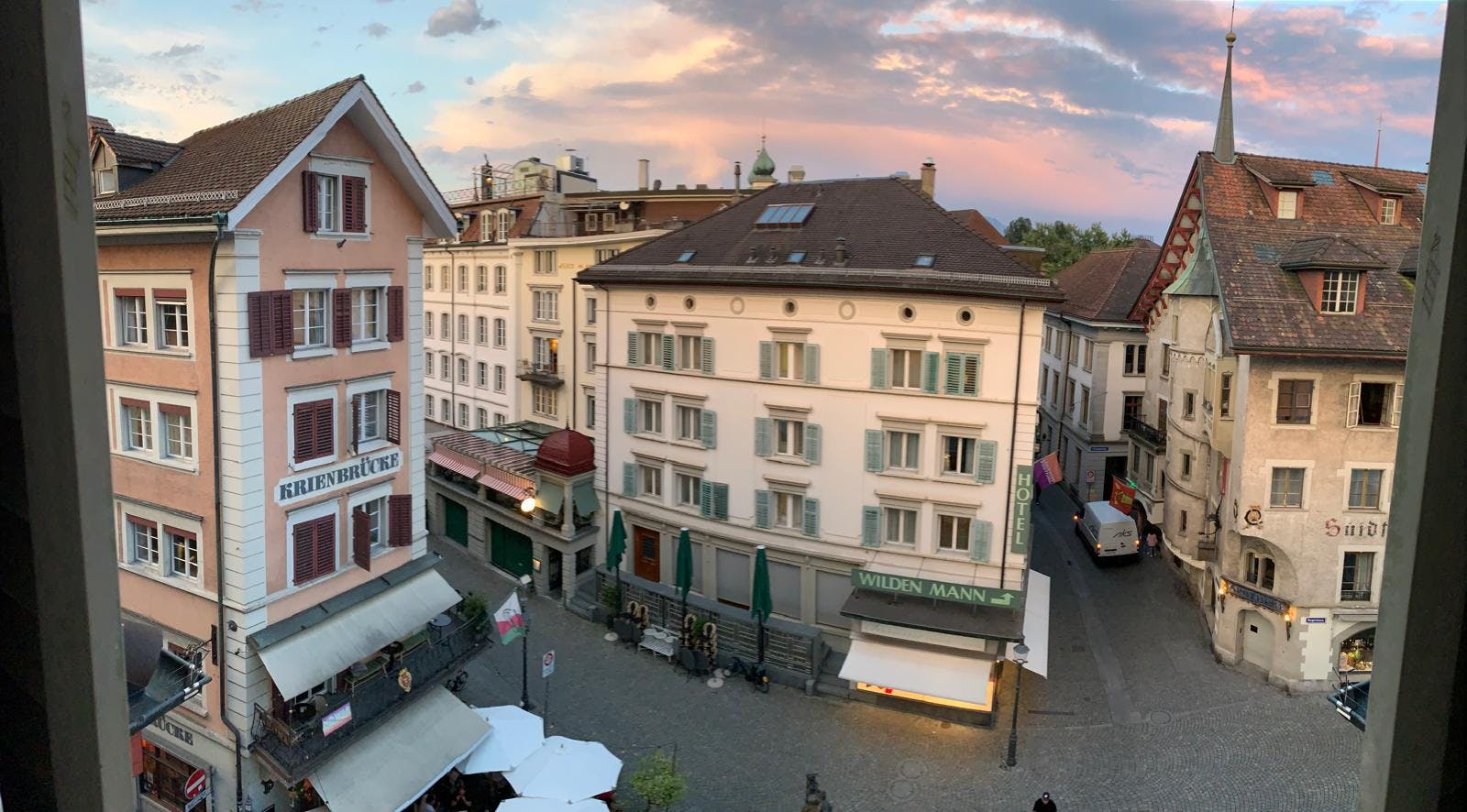 preview gallery tile