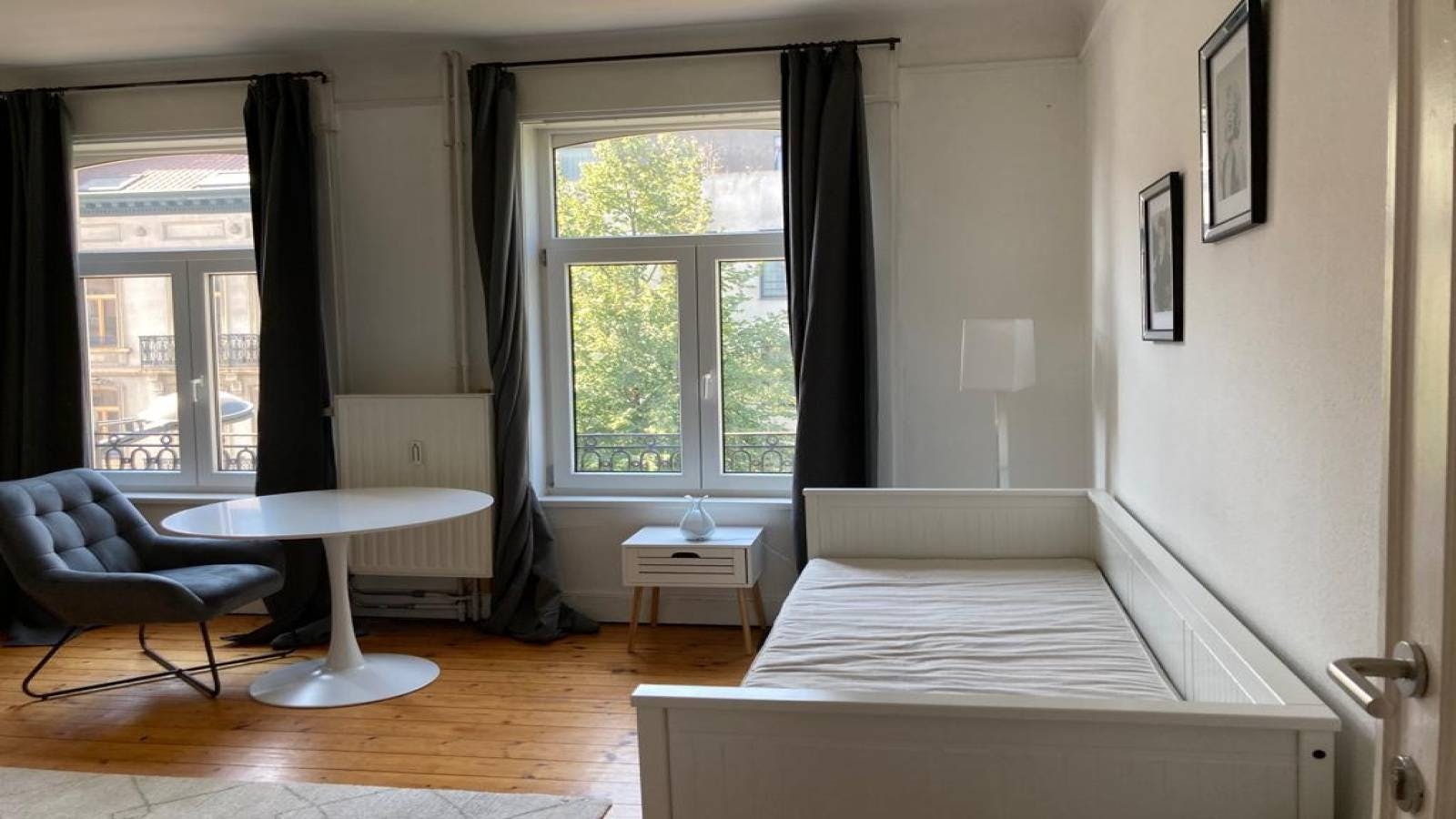 preview gallery tile