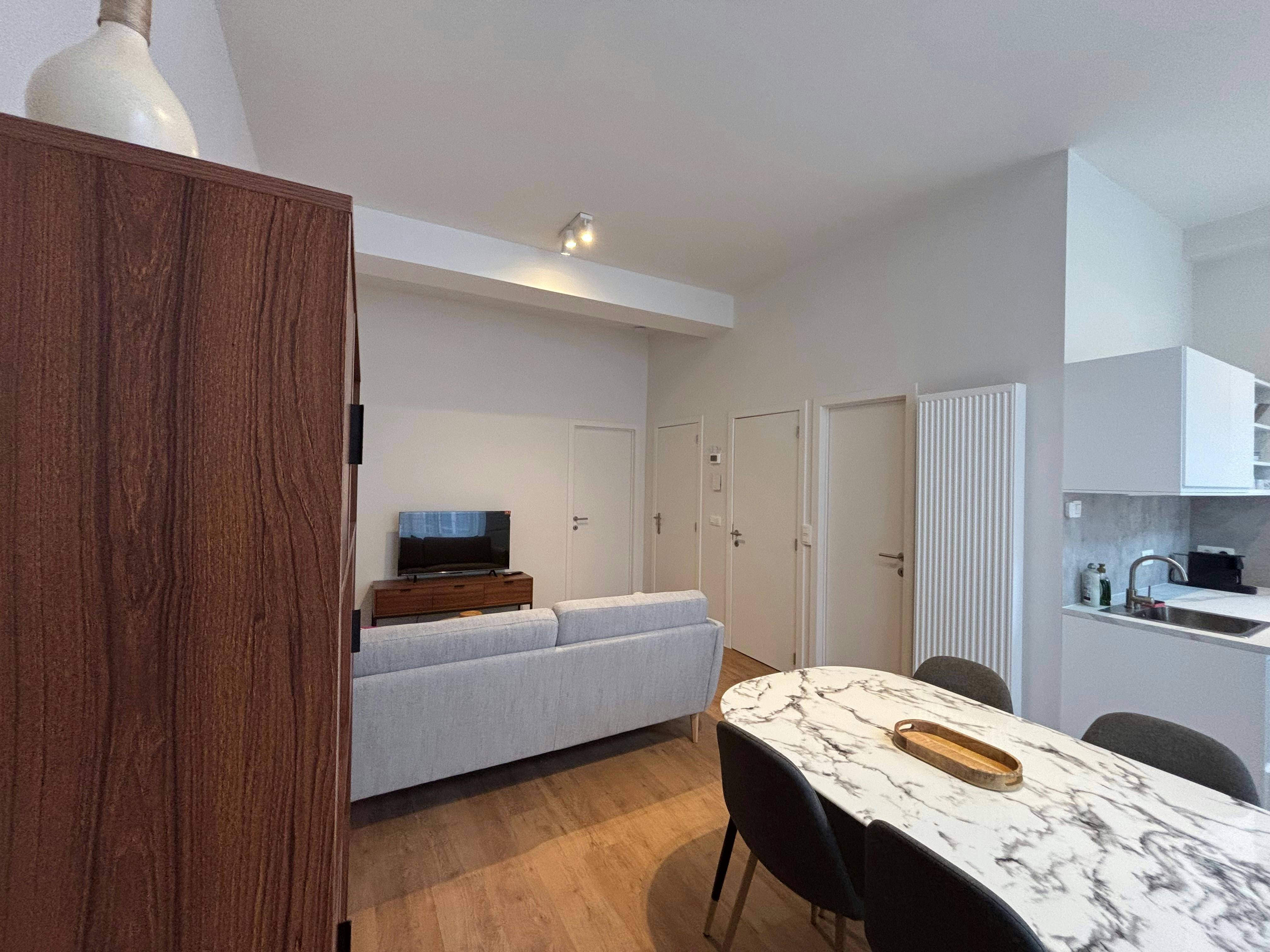 Apartment Etterbeek, 1 bed — photo 10