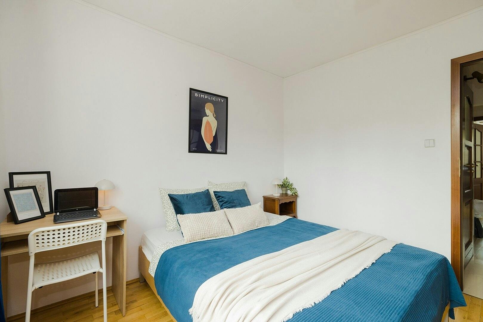 Privat rum att hyra för 471 € i månaden i Warsaw, Rodła