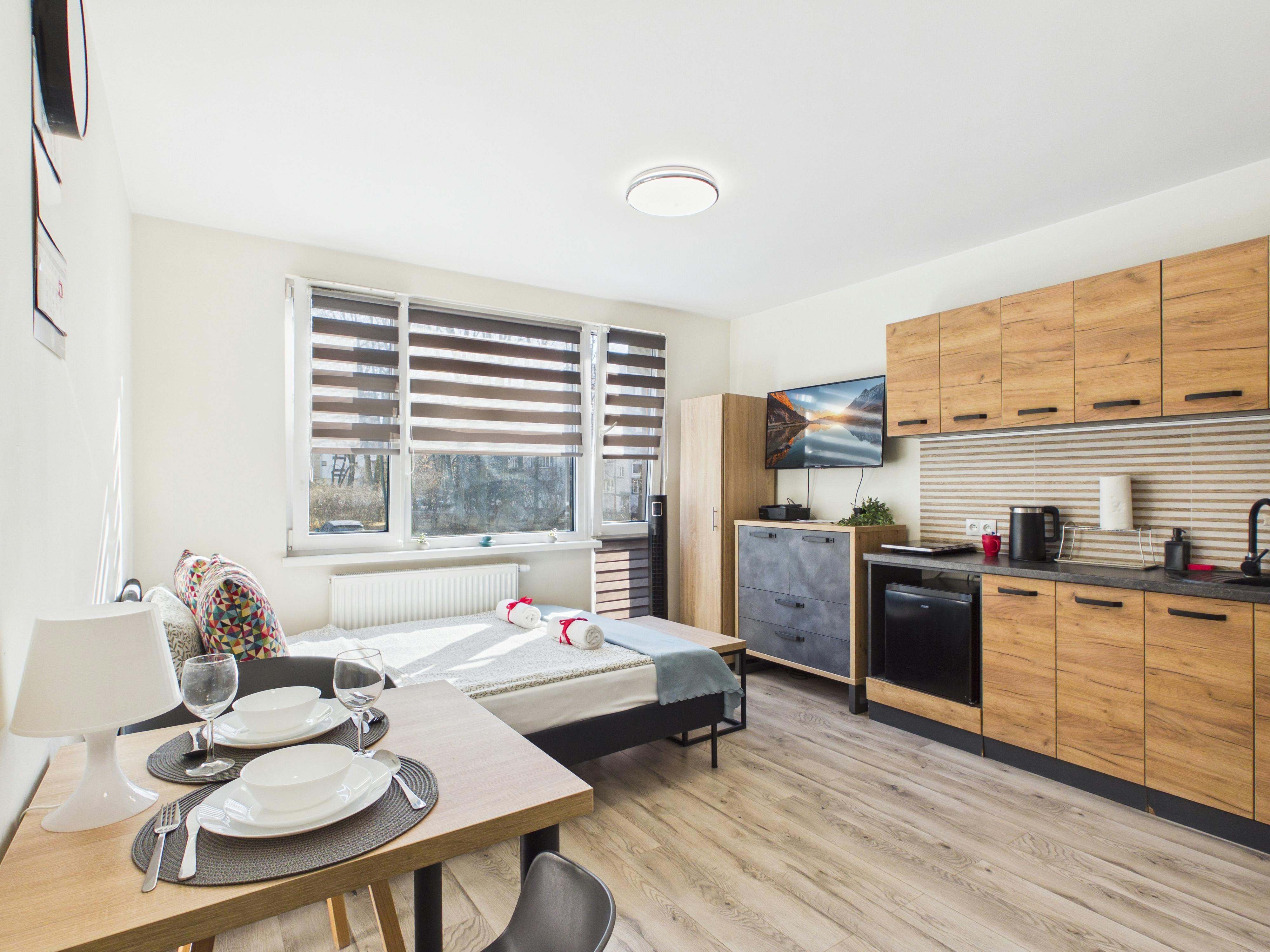 Studio for rent for PLN 3,900 per month in Warsaw, Stefana Batorego