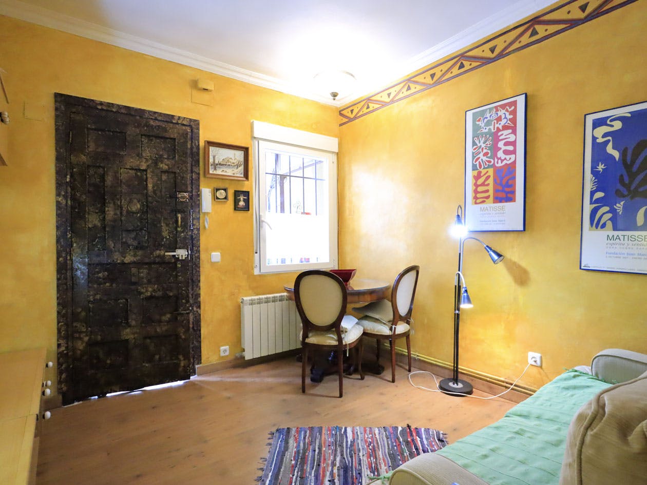 Calle de Ilustración, Madrid preview