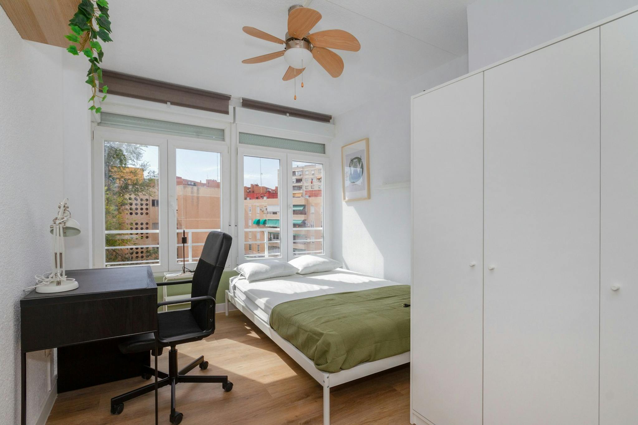 Calle Río Sorbe, Alcalá de Henares preview