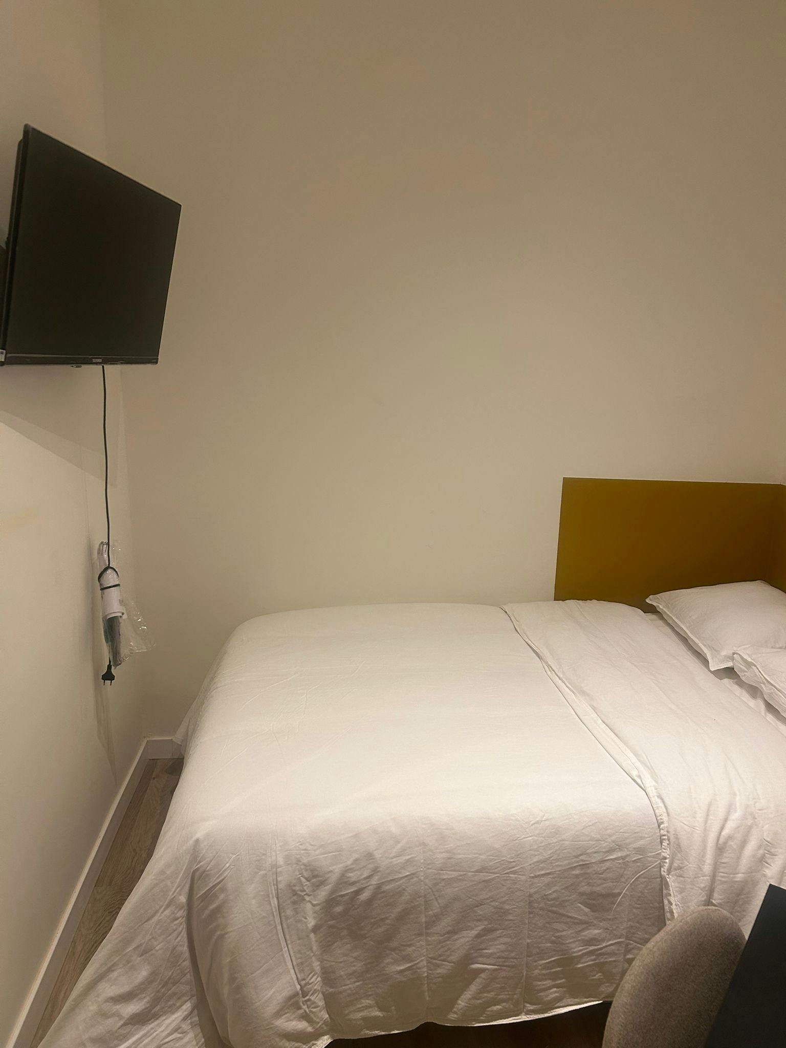 Single room Barcelona, 1 bed, 8m² — photo 6