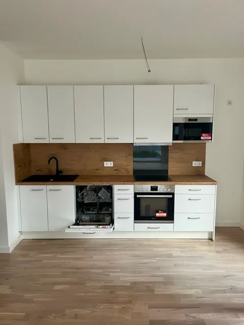 2-Bedroom Apartment in Am Generalshof, Berlin (1664100) ROOM 3