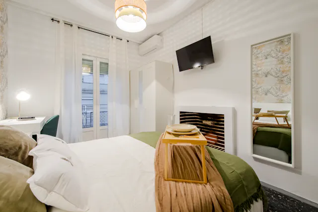 Private room in Calle del Castillo, Madrid (1664105) room image 2