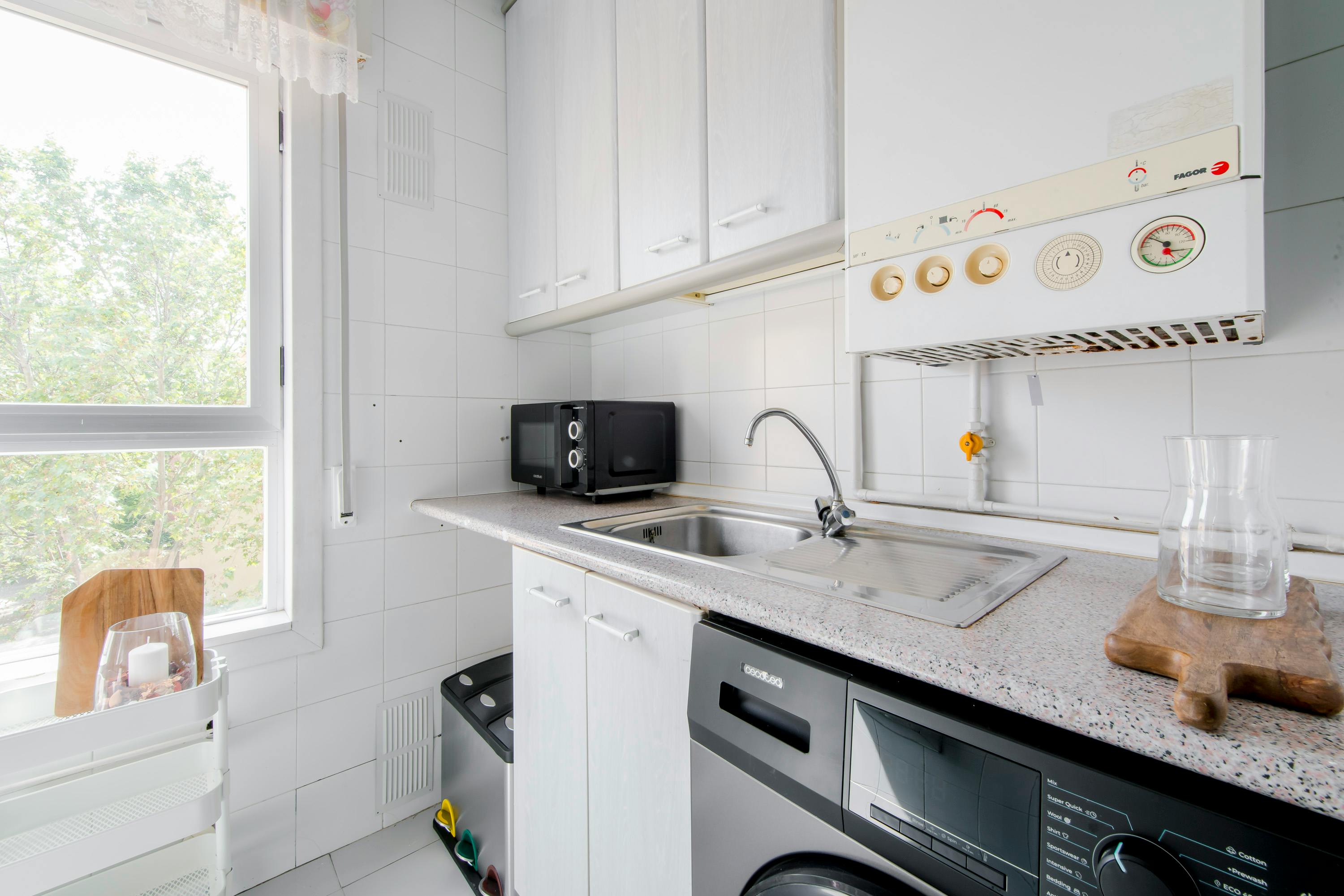 Single room Madrid, 1 bed, 11m² — photo 2