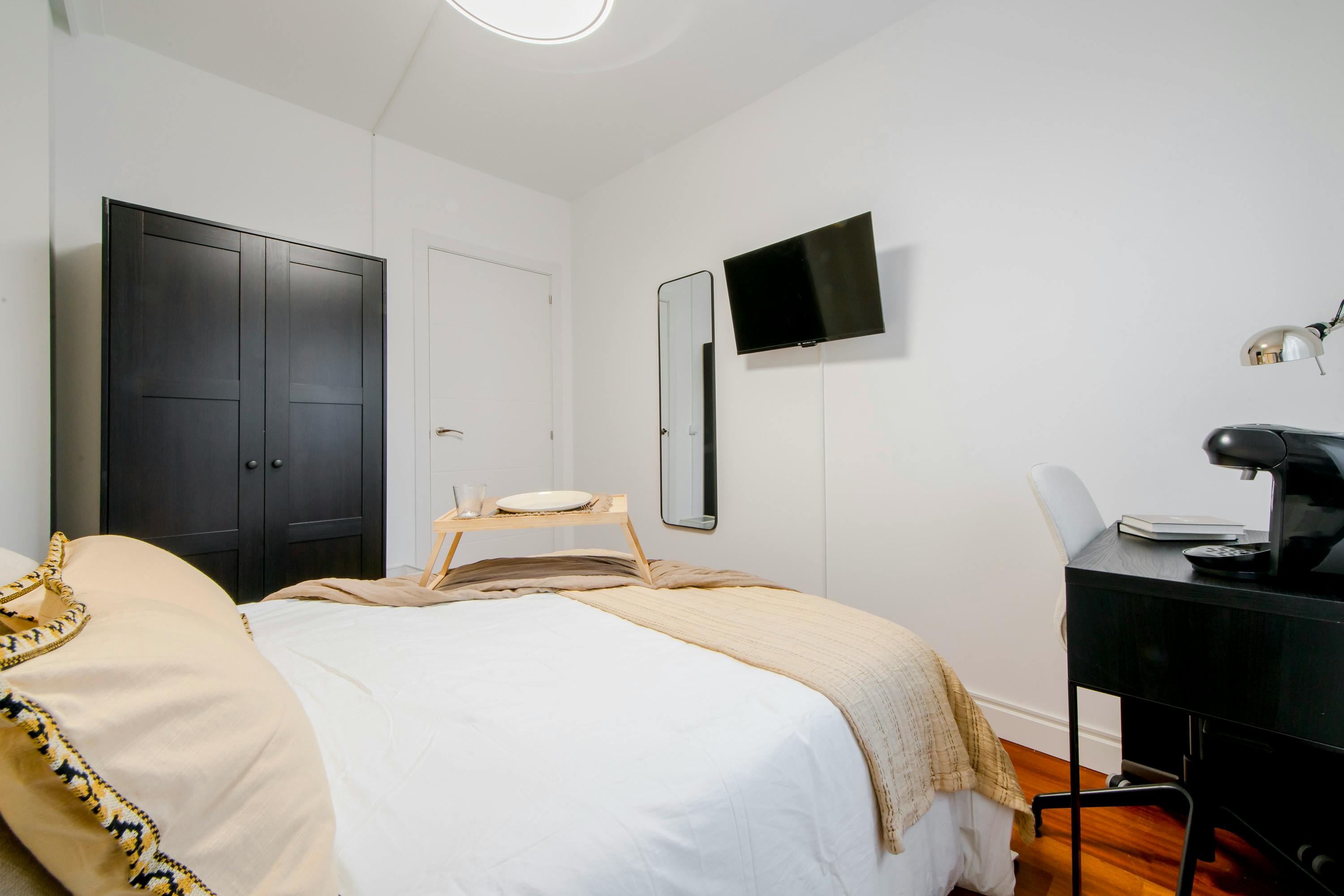 Single room Madrid, 1 bed, 11m² — photo 10