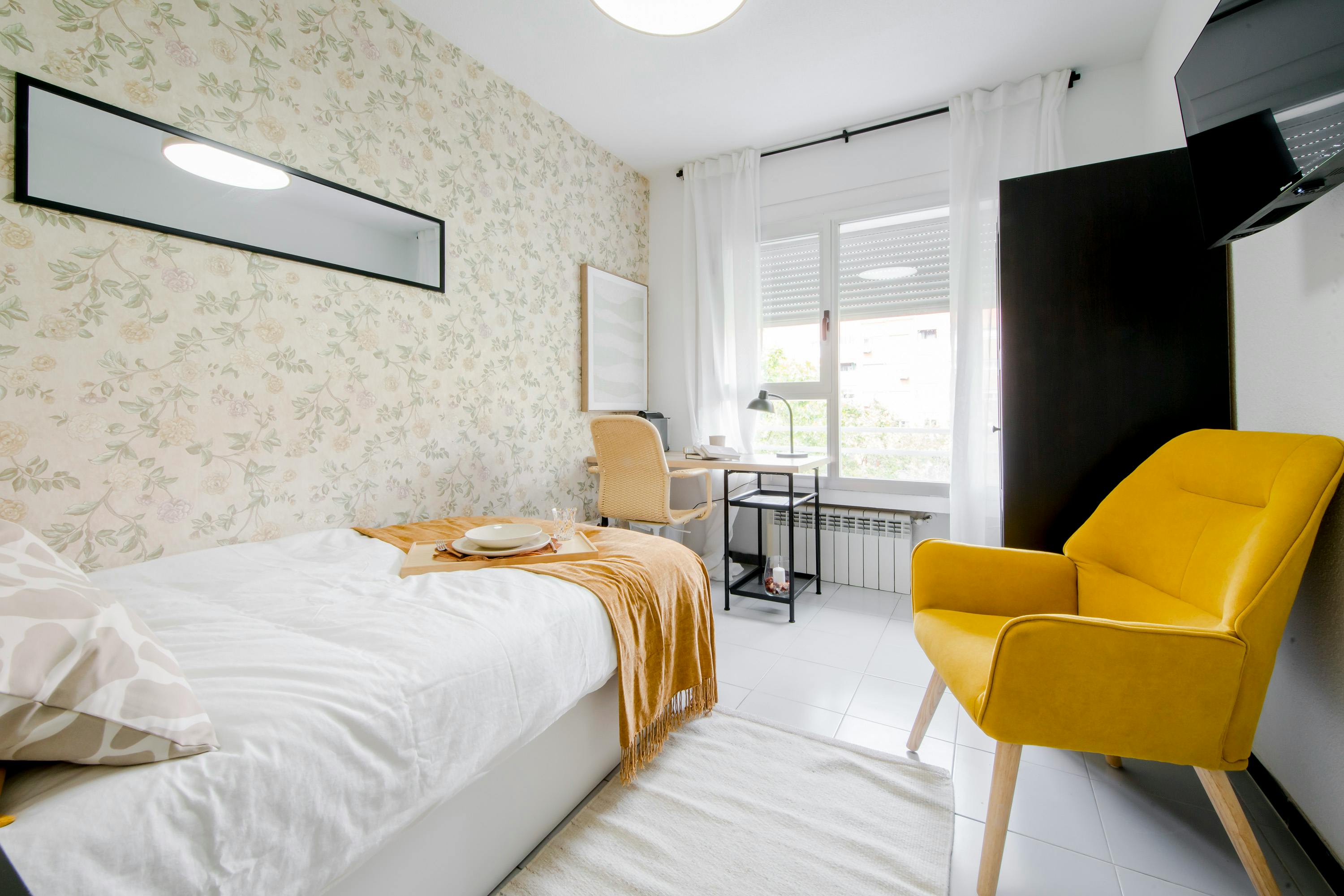 Single room Madrid, 1 bed, 10m² — photo 1
