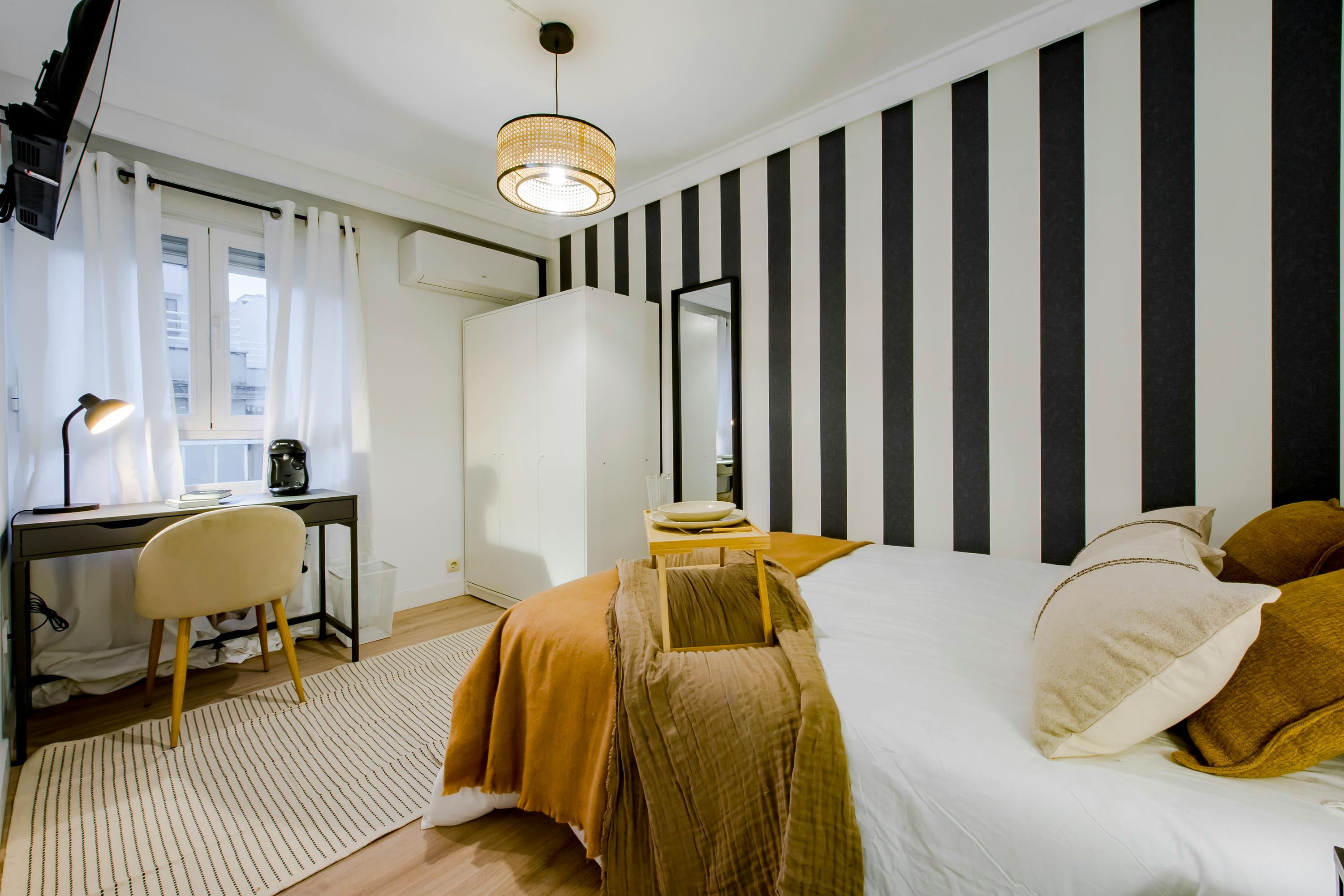 Calle del Castillo, Madrid preview