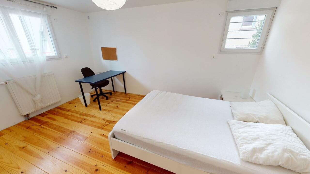 Private room for rent for €437 per month in Clermont-Ferrand, Rue Niépce