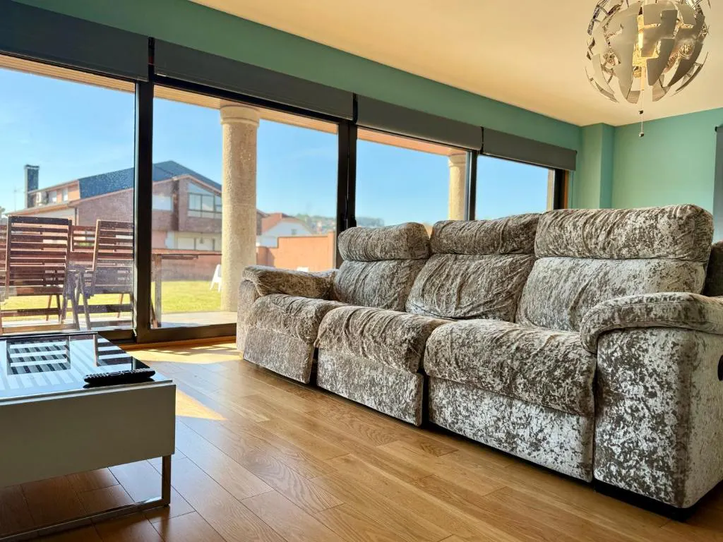 3-Bedroom House in Subida Sello, Vigo (1664281) ROOM 4