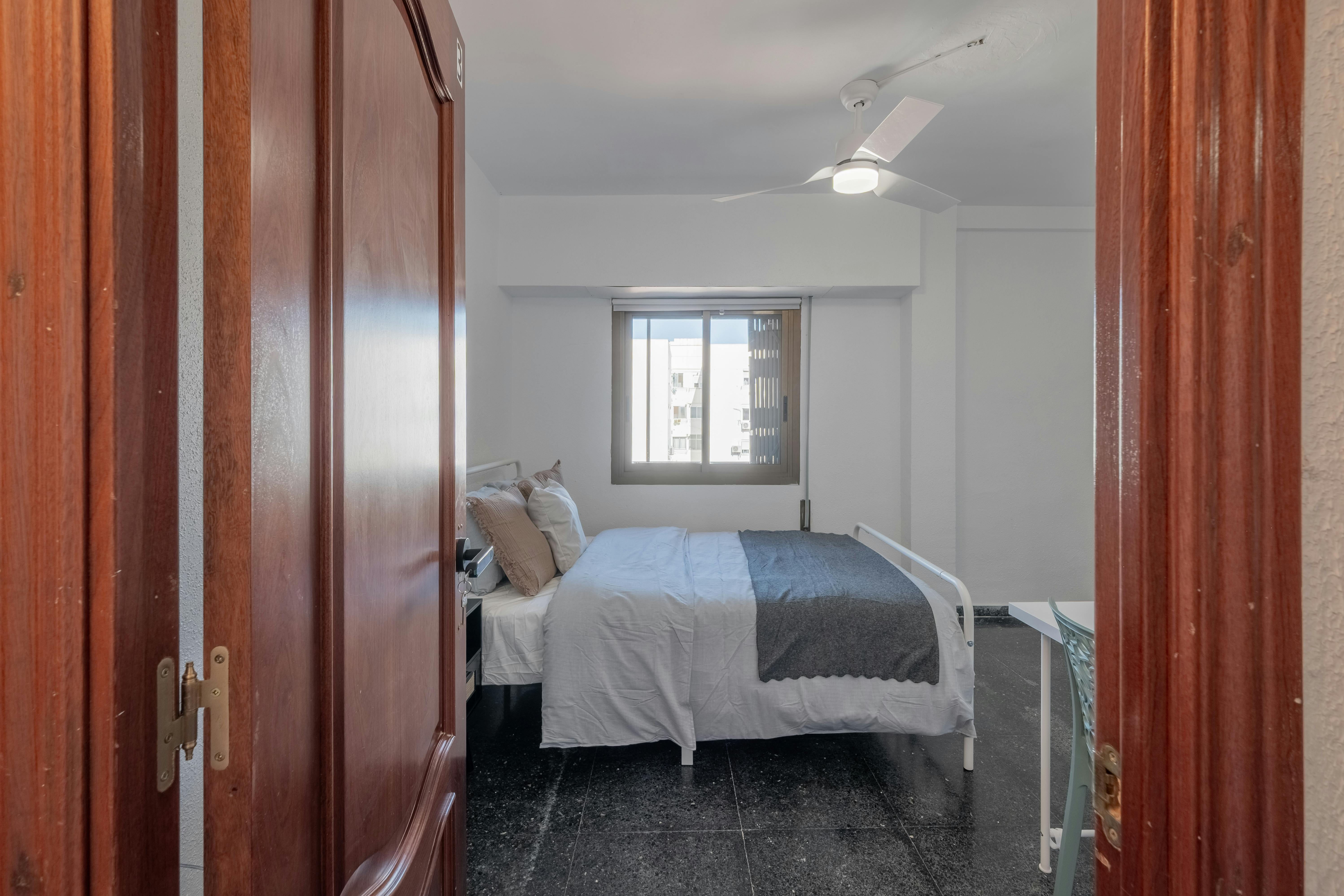 Carrer del Mestre Alberto Luz, Valencia Valencia