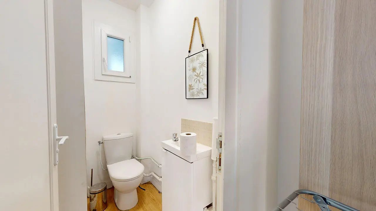 Single room Rezé, 1 bed — photo 17