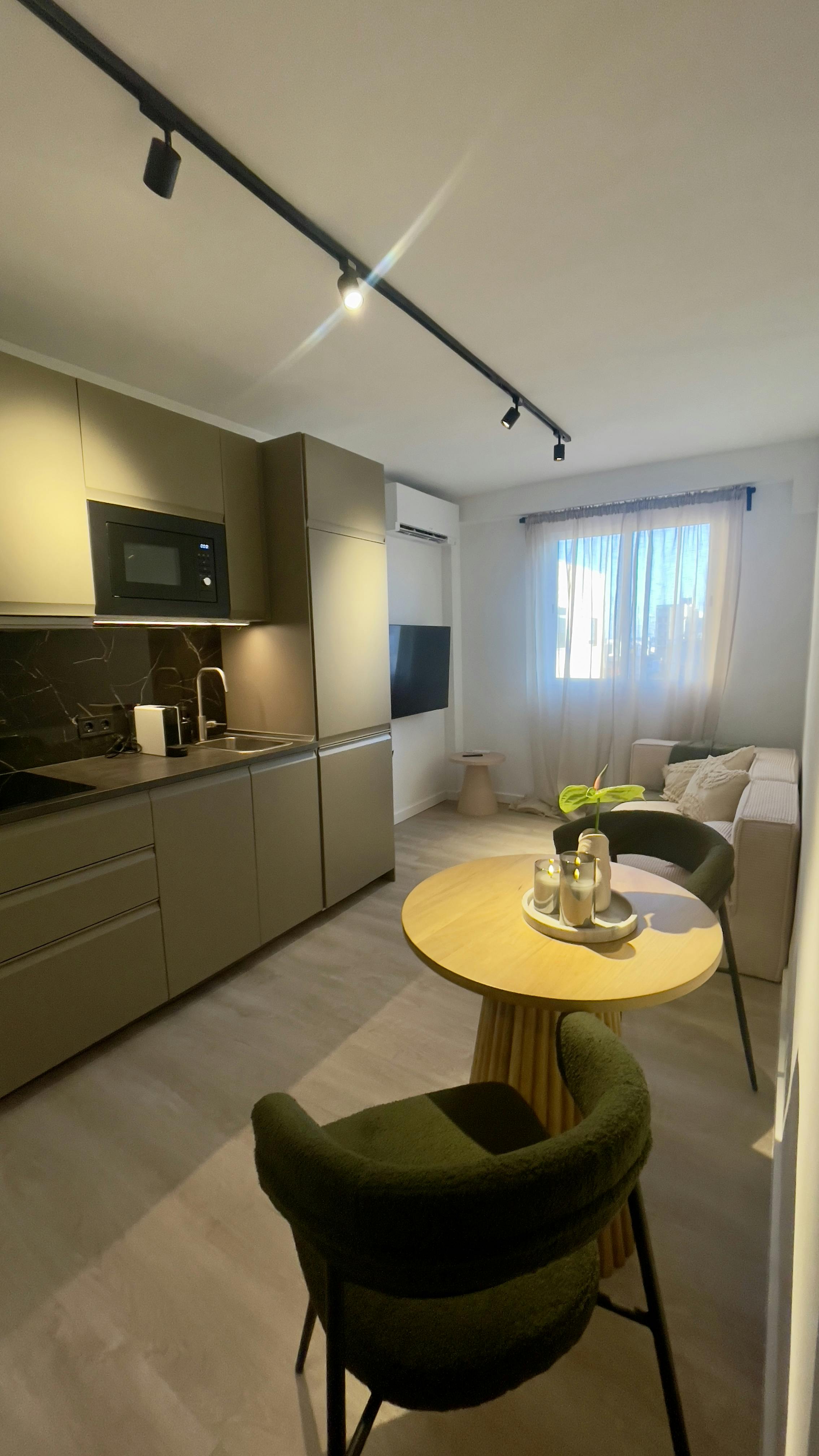 Квартира сдается в аренду за 1 600 € в месяц в Palma, Carrer de Caro