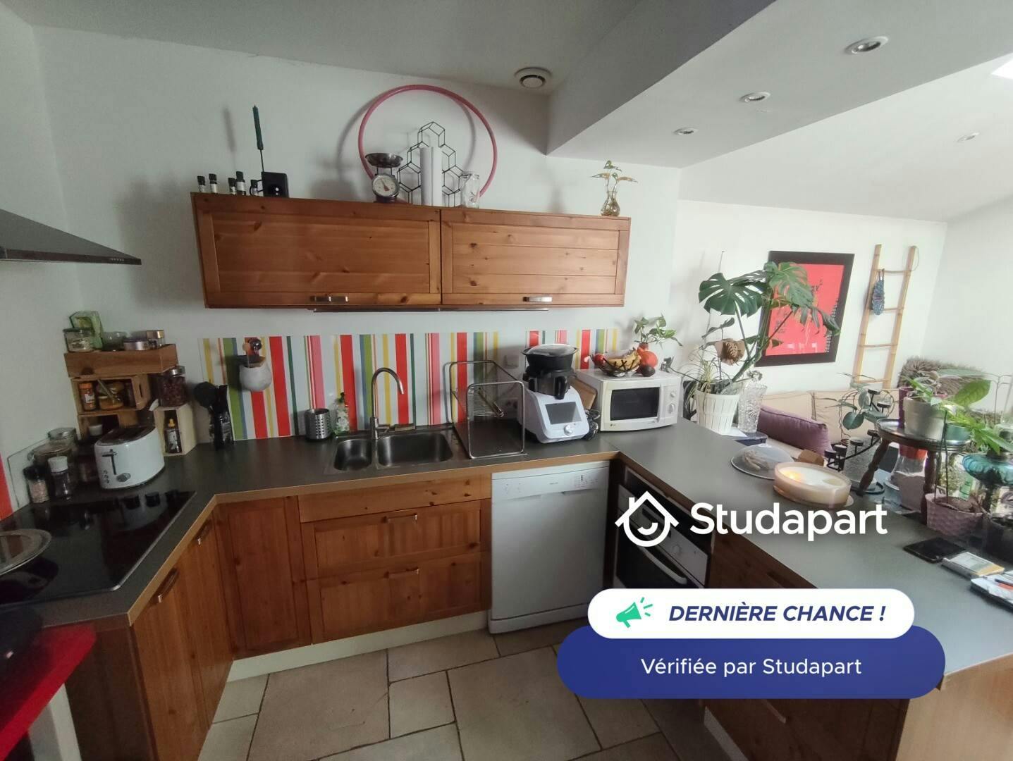 Apartament de închiriat pentru 796 EUR pe lună în Nantes, Rue Saint-Jacques