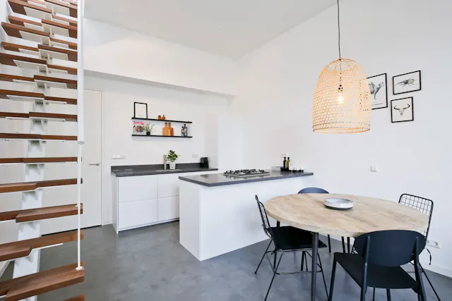 1-Bedroom Apartment in Spuistraat, Amsterdam (1664485) room image 1