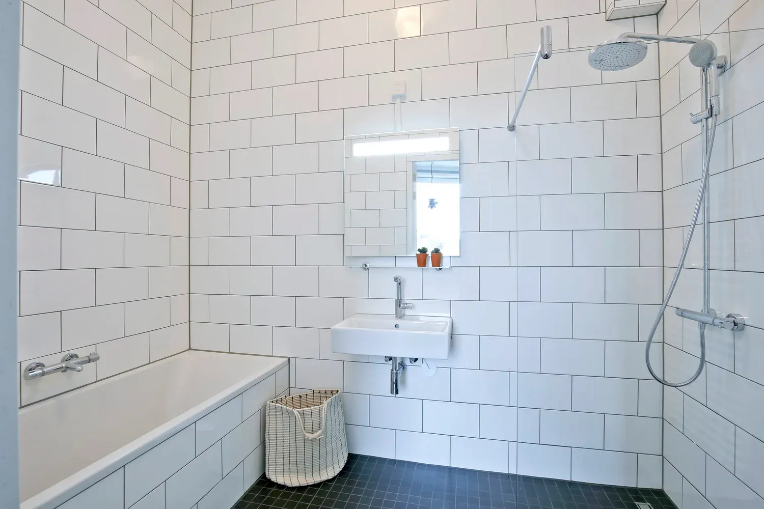 1-Bedroom Apartment in Spuistraat, Amsterdam (1664485) ROOM 3