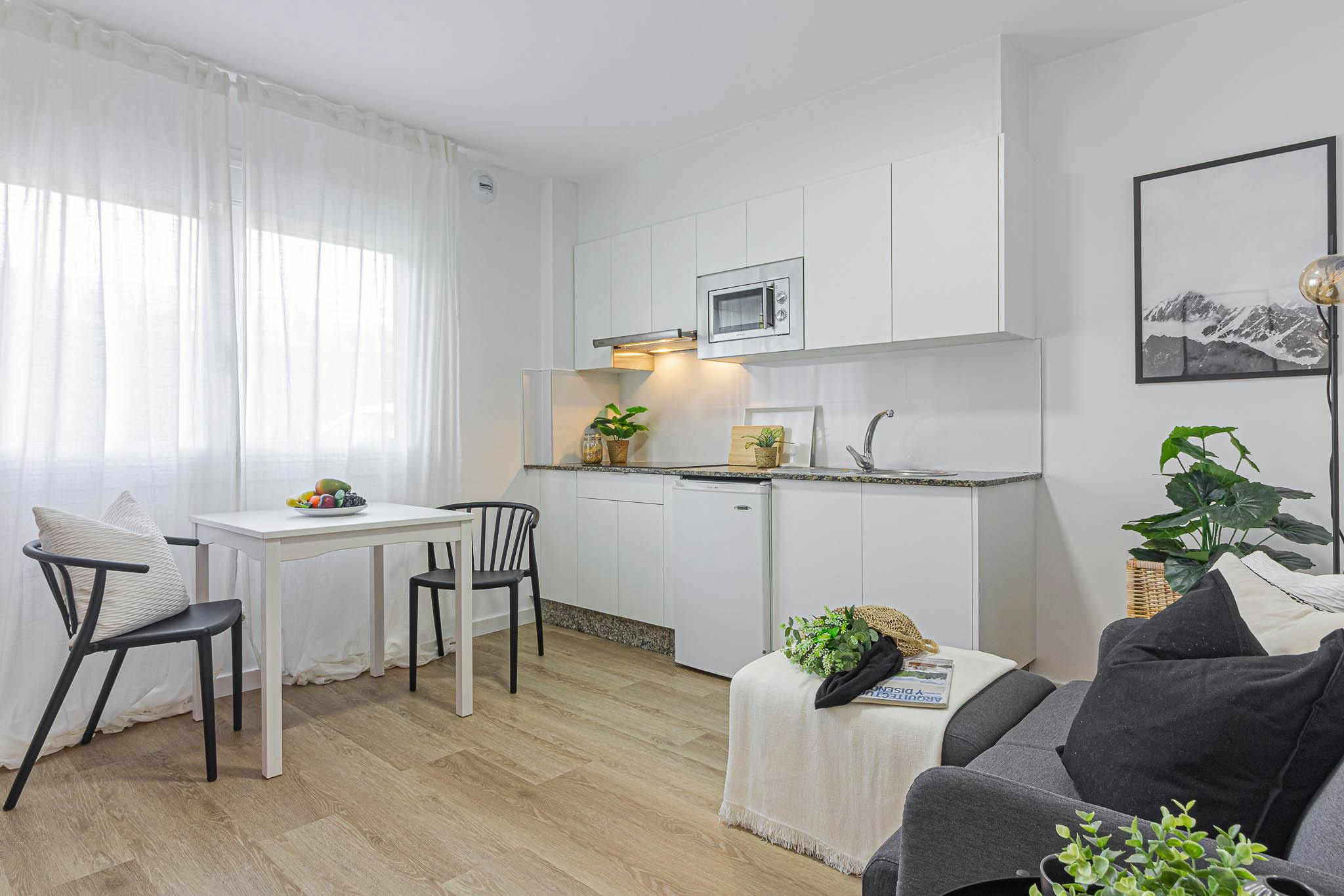 Apartment for rent for €50 per month in A Coruña, Camiño do Terreo