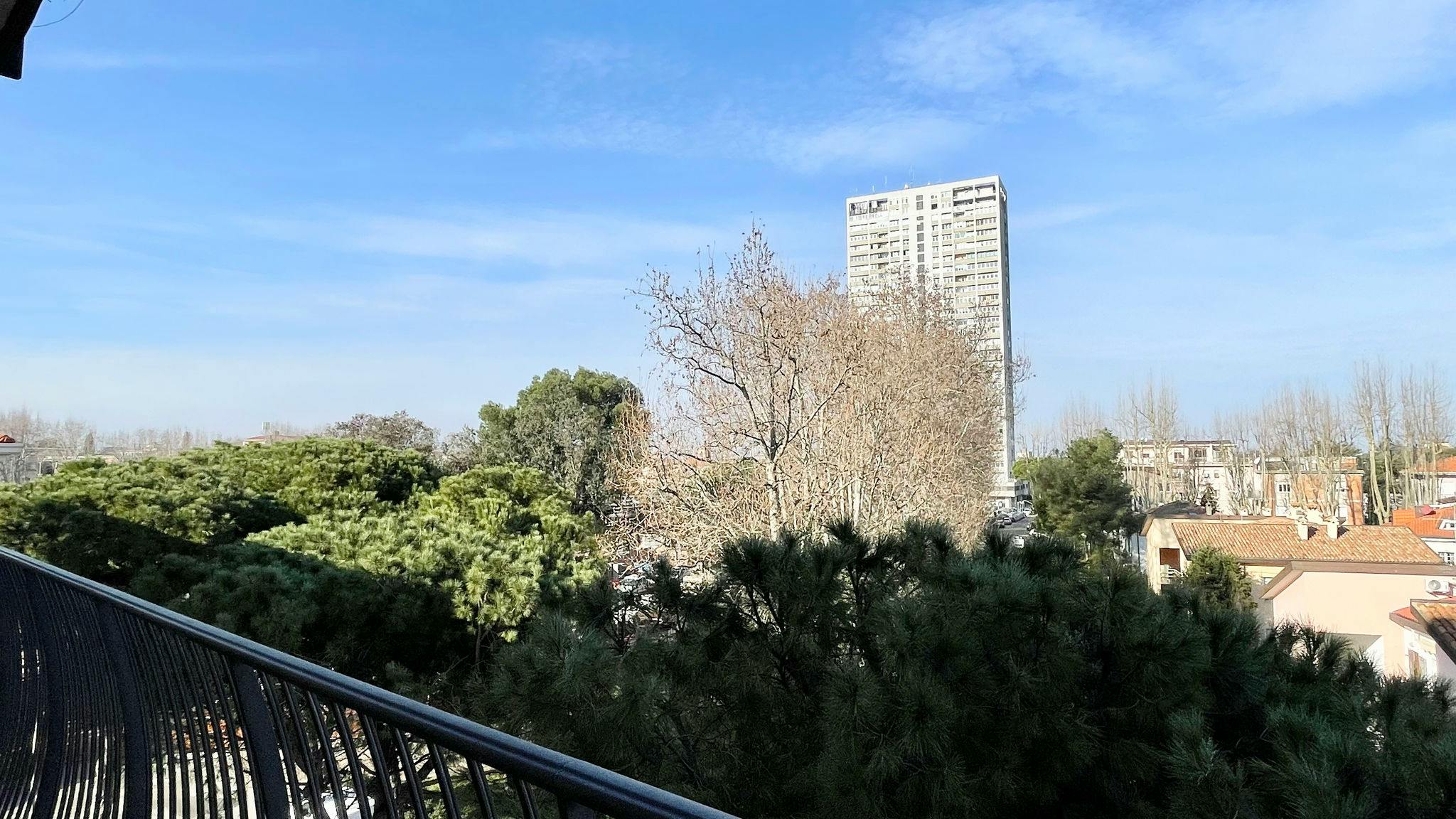 Appartamento in affitto a 1 € al mese a Rimini, Piazzale Carso
