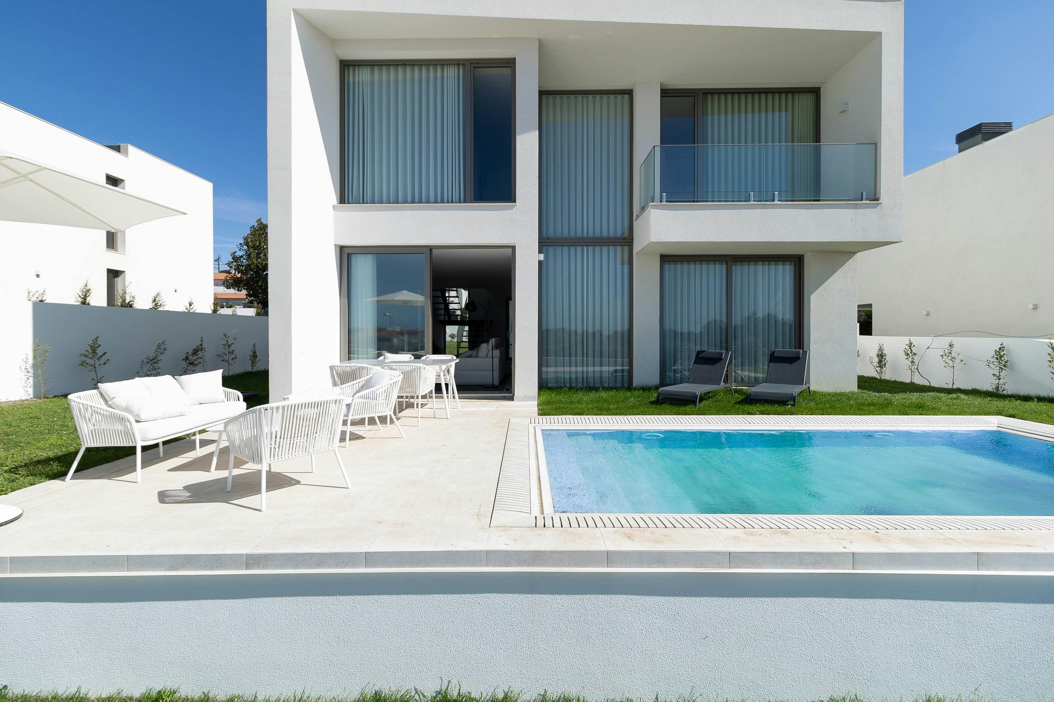 House for rent for €2,000 per month in São João das Lampas, Avenida Nossa Senhora da Esperança