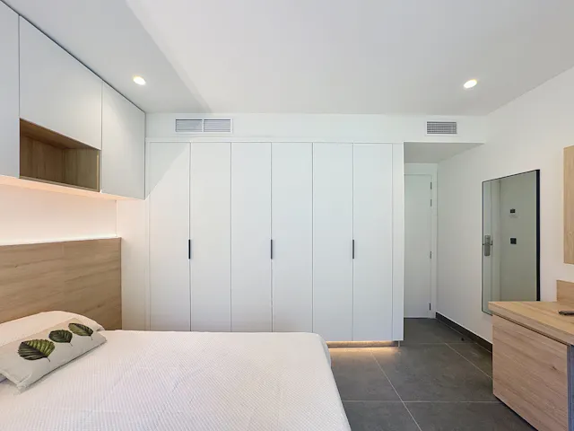 Private room in Calle Cuatro Amigos, Madrid (1664721) room image 35