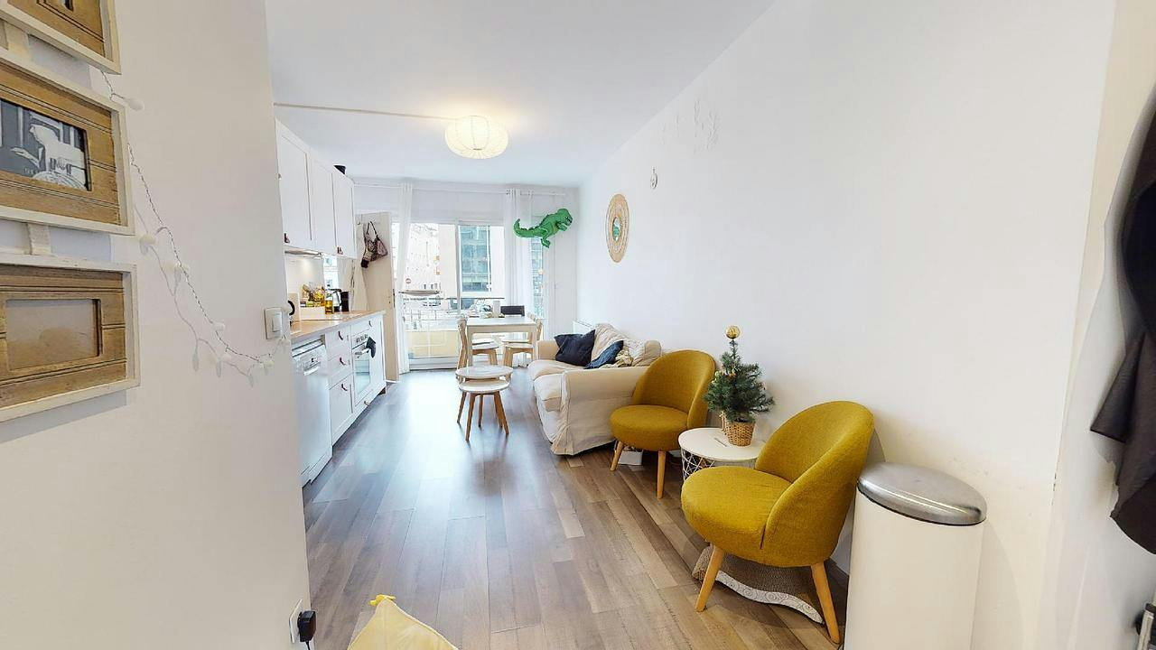 Private room for rent on Rue Marius Berliet, Lyon - Vue 5