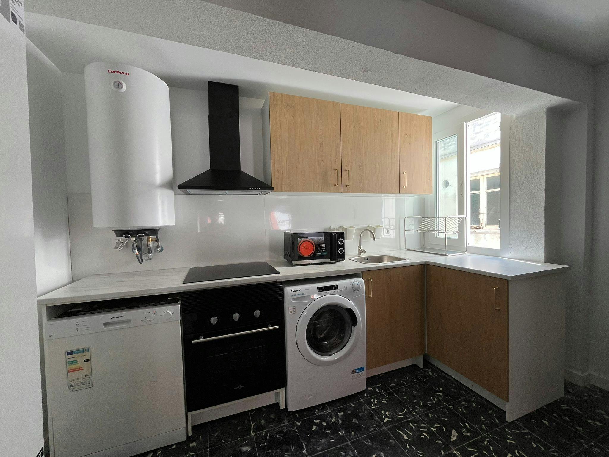 Single room Valencia, 1 bed, 8m² — photo 7