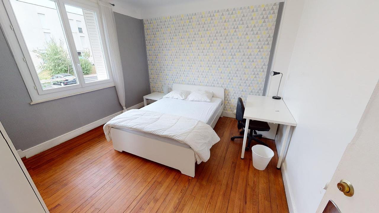 Rue Niépce, Clermont-Ferrand preview