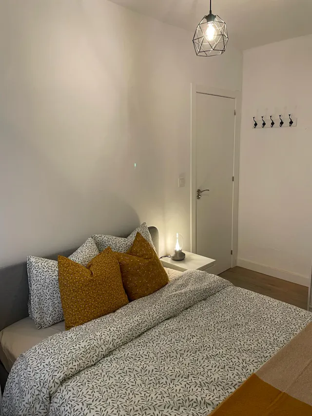 Private room in Carrer d'Almoines, Valencia (1664752) room image 2