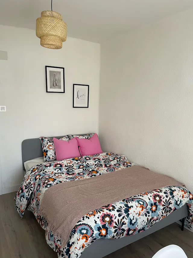 Private room in Carrer d'Almoines, Valencia (1664753) room image 1