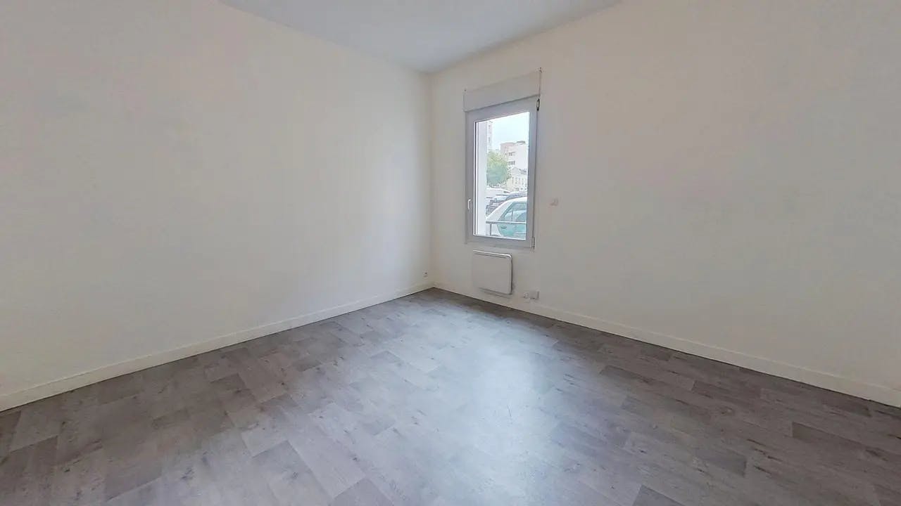 Mieszkanie do wynajęcia za 390 € miesięcznie w mieście Le Havre, Rue Collard