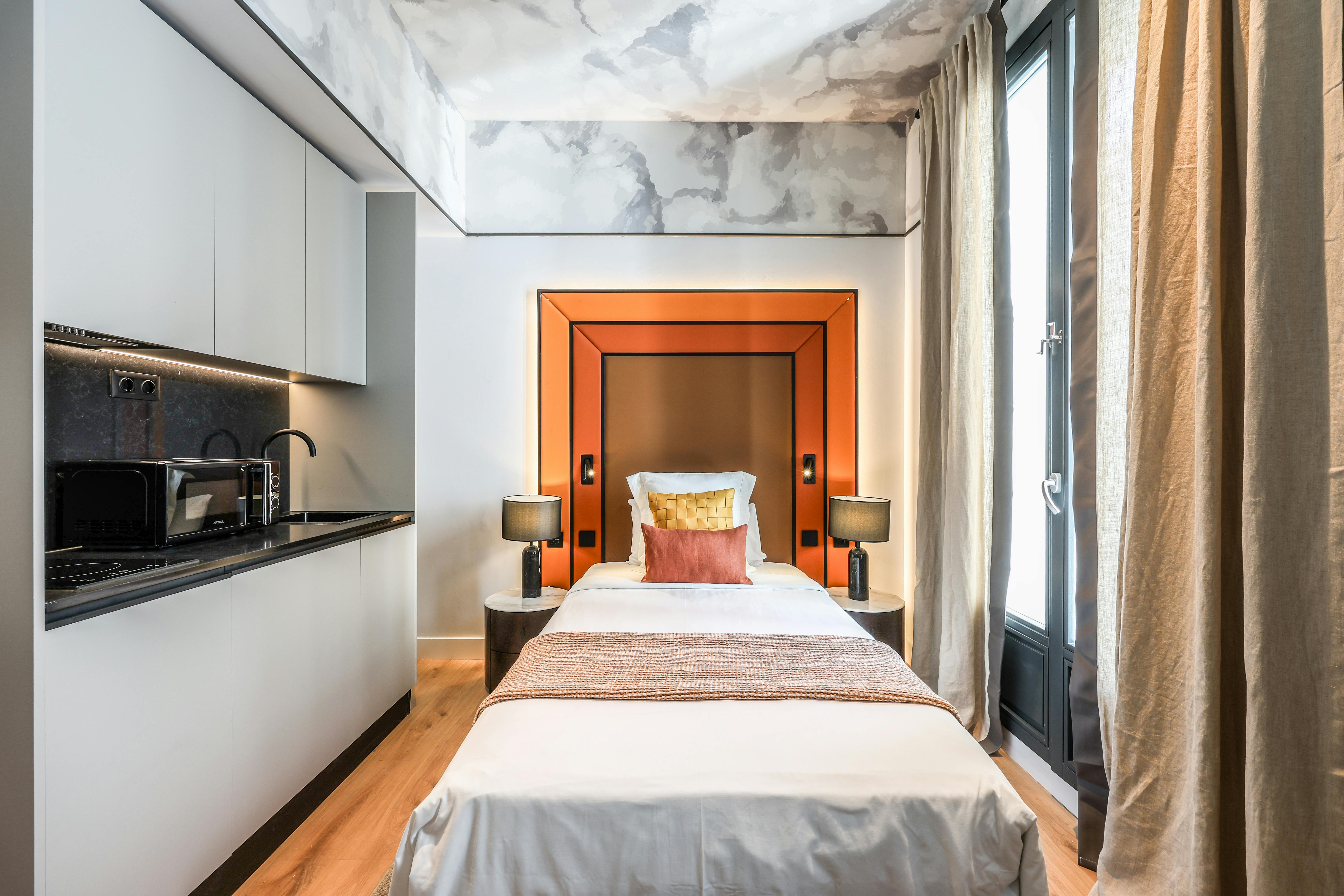 Estudio  en alquiler por 1600 € al mes en Madrid, Calle de Atocha