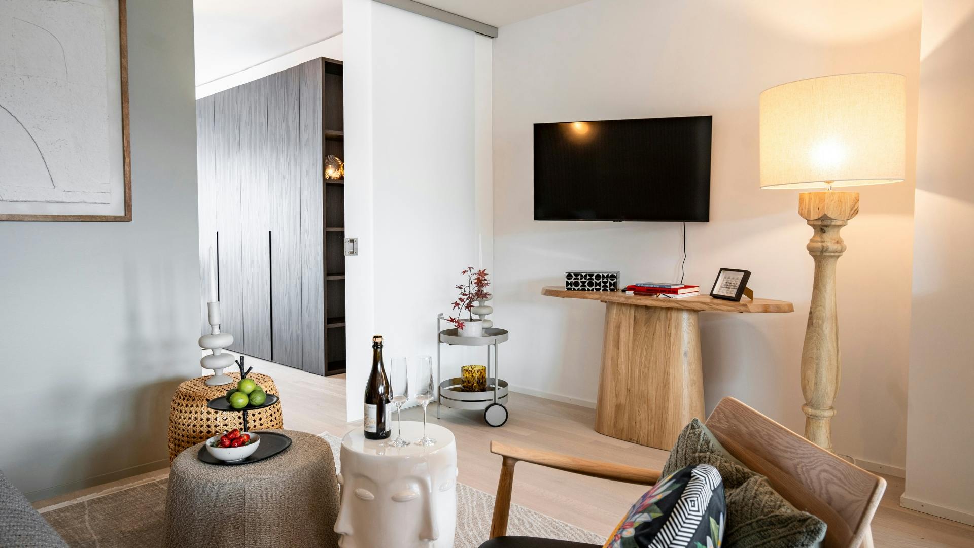 Apartment for rent for CHF 7,230 per month in Zürich, Seefeldstrasse