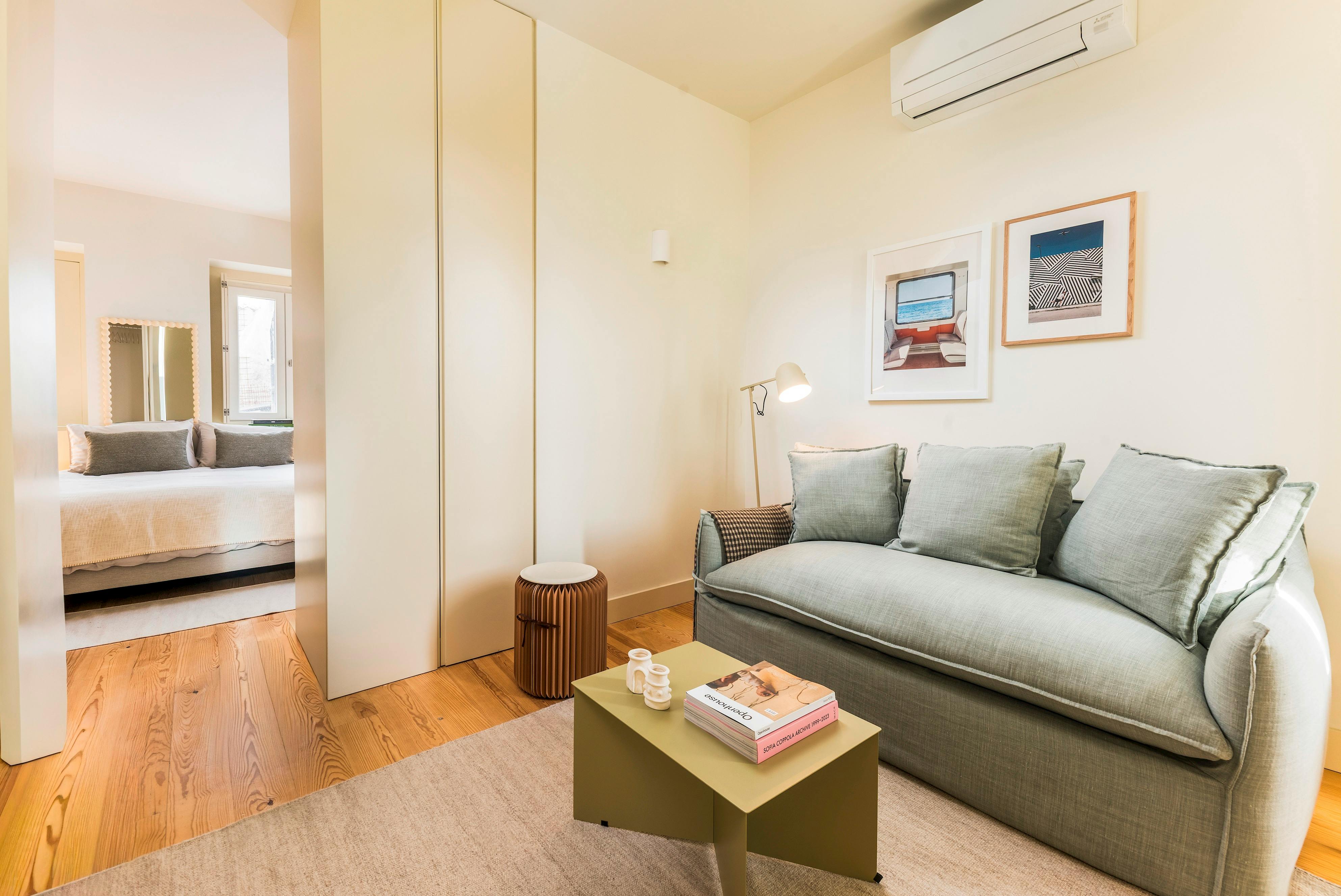 Apartment Lisbon, 1 bed — photo 14