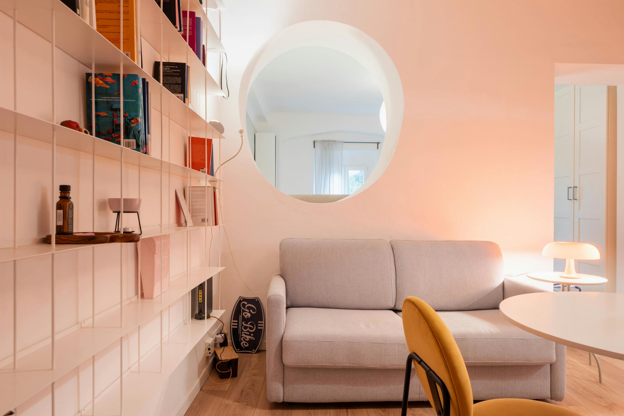 Via Cerano, Milan preview