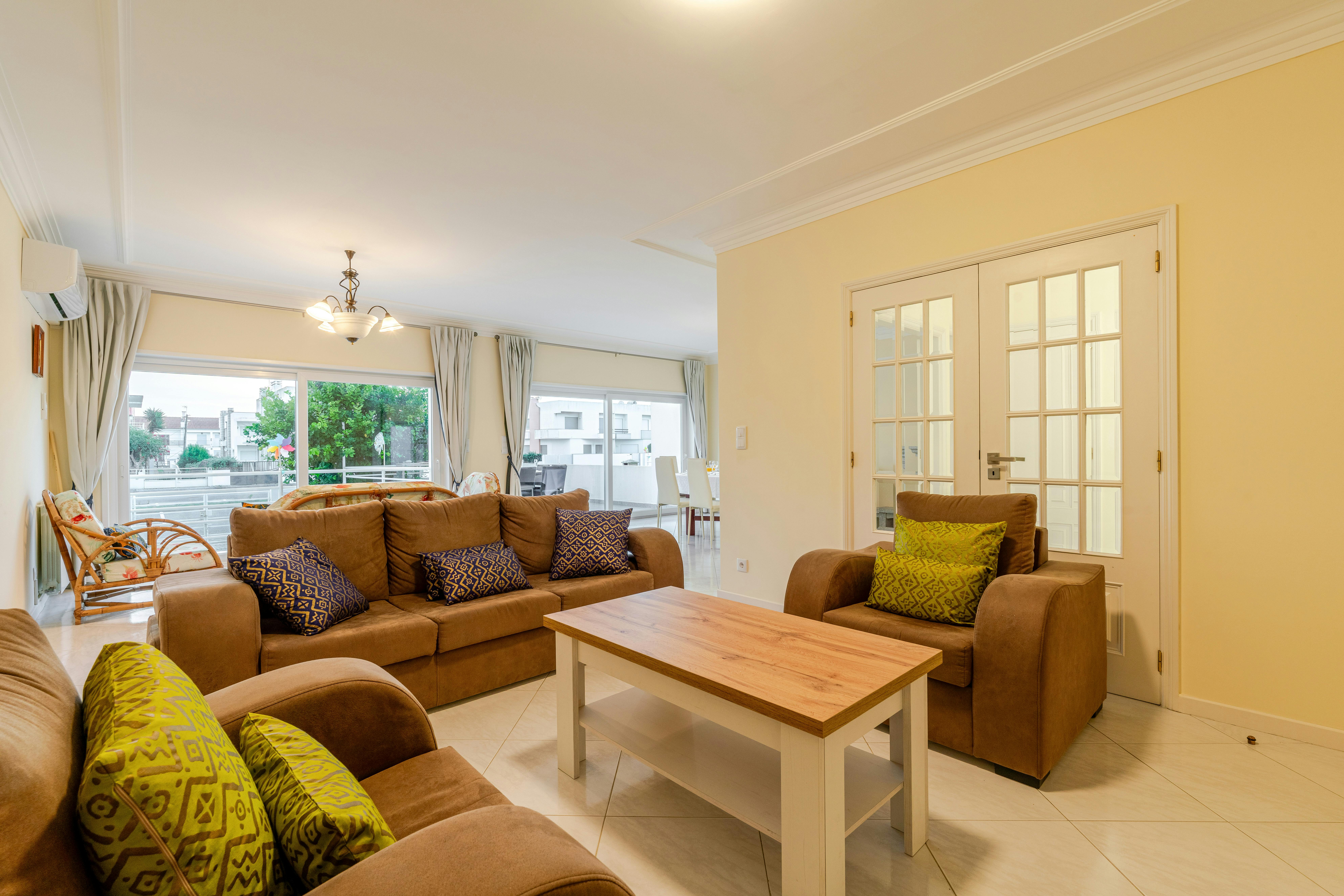 House for rent for €3,000 per month in Chafé, Avenida do Norte