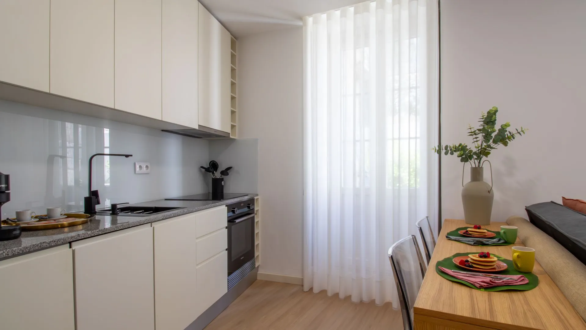 Apartment in Rua de Santa Catarina, Porto (1664935) ROOM 2