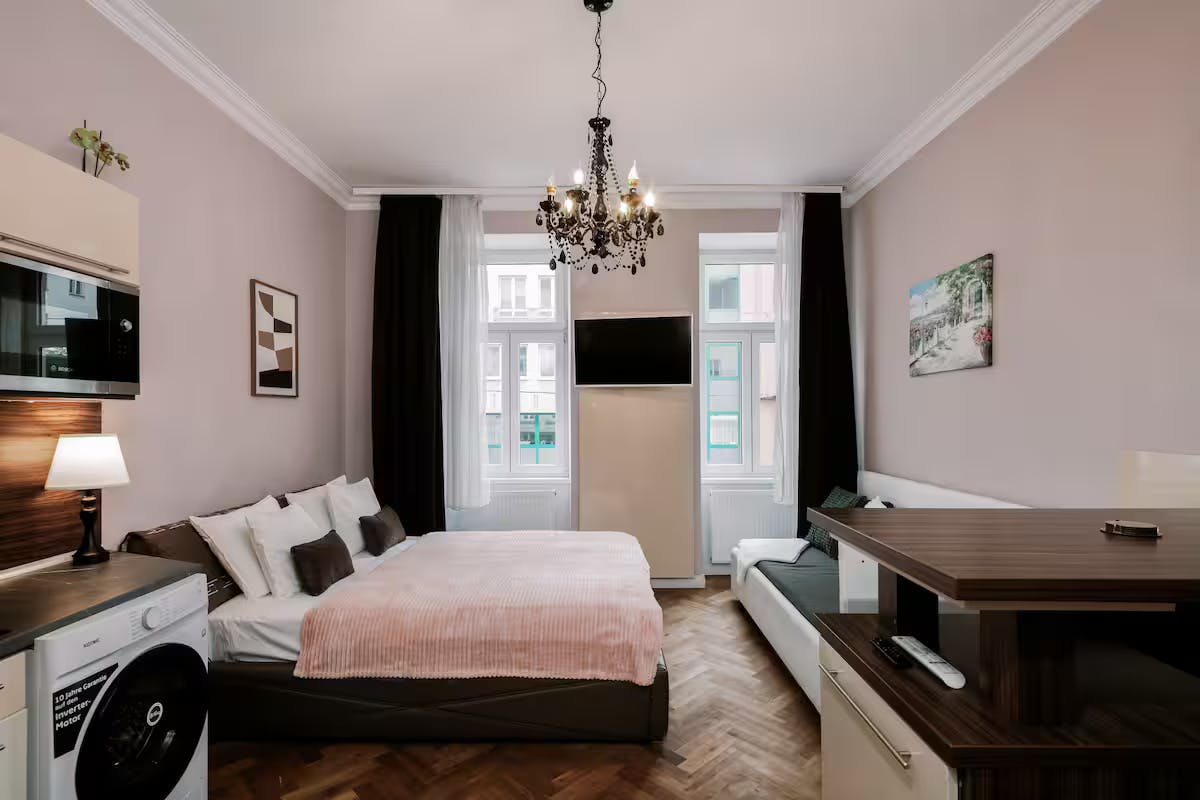 Studio for rent for €1,690 per month in Vienna, Gestettengasse